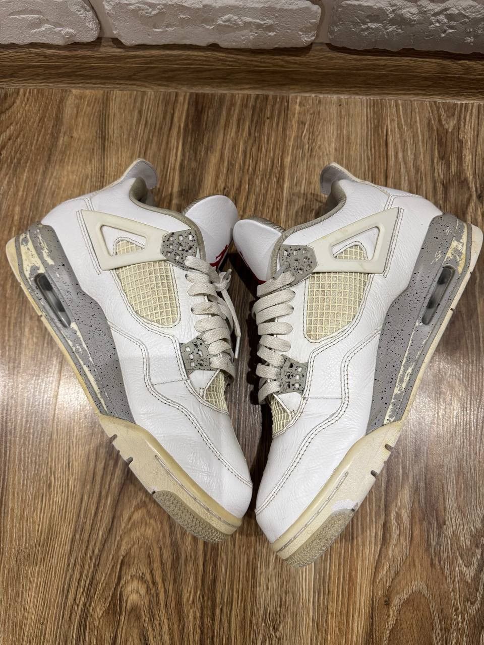 Jordan Brand Nike Air Jordan 4 Retro White Oreo Size US 10.5 / EU 43-44 - 19 Thumbnail