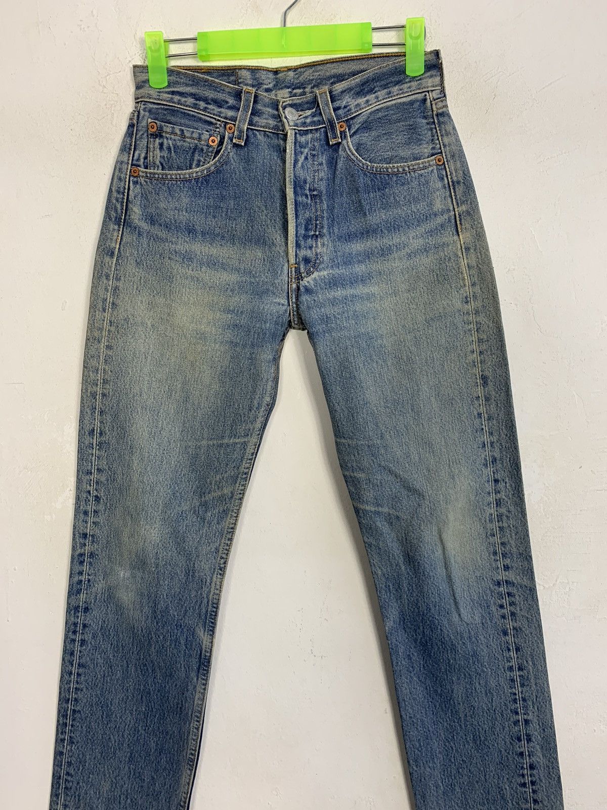 Levi's Vintage Clothing 90s Levi’s Strauss Lot 501 Buttonfly Denim Beauty Fade Size 26" / US 2 / IT 38 - 3 Thumbnail