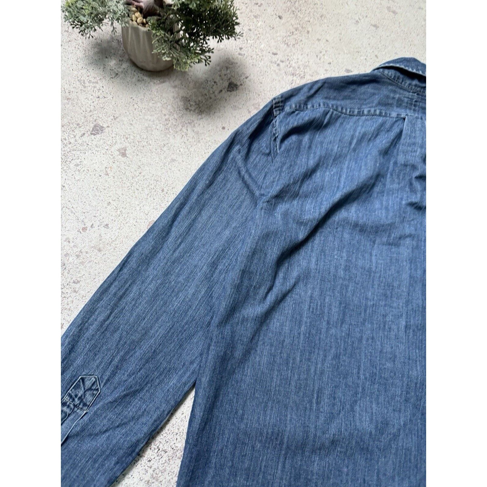 Polo Ralph Lauren Polo Ralph Lauren Denim Long Sleeve Button Up Shirt Size XL Size US XL / EU 56 / 4 - 19 Thumbnail