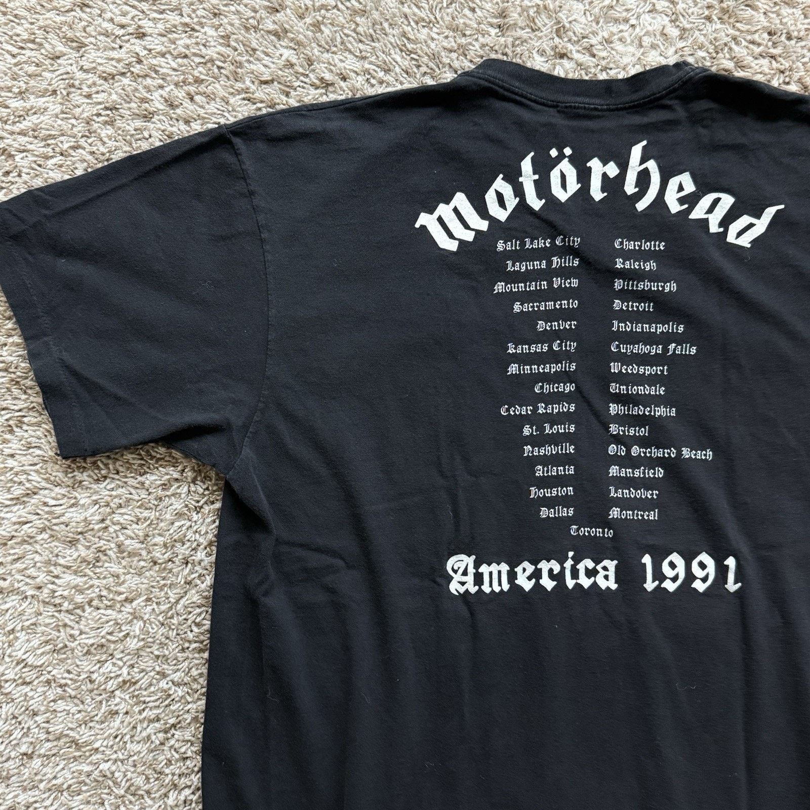Vintage Vintage 1991 MotorHead Black Tour T-Shirt Band Tee Size L Size US L / EU 52-54 / 3 - 5 Thumbnail