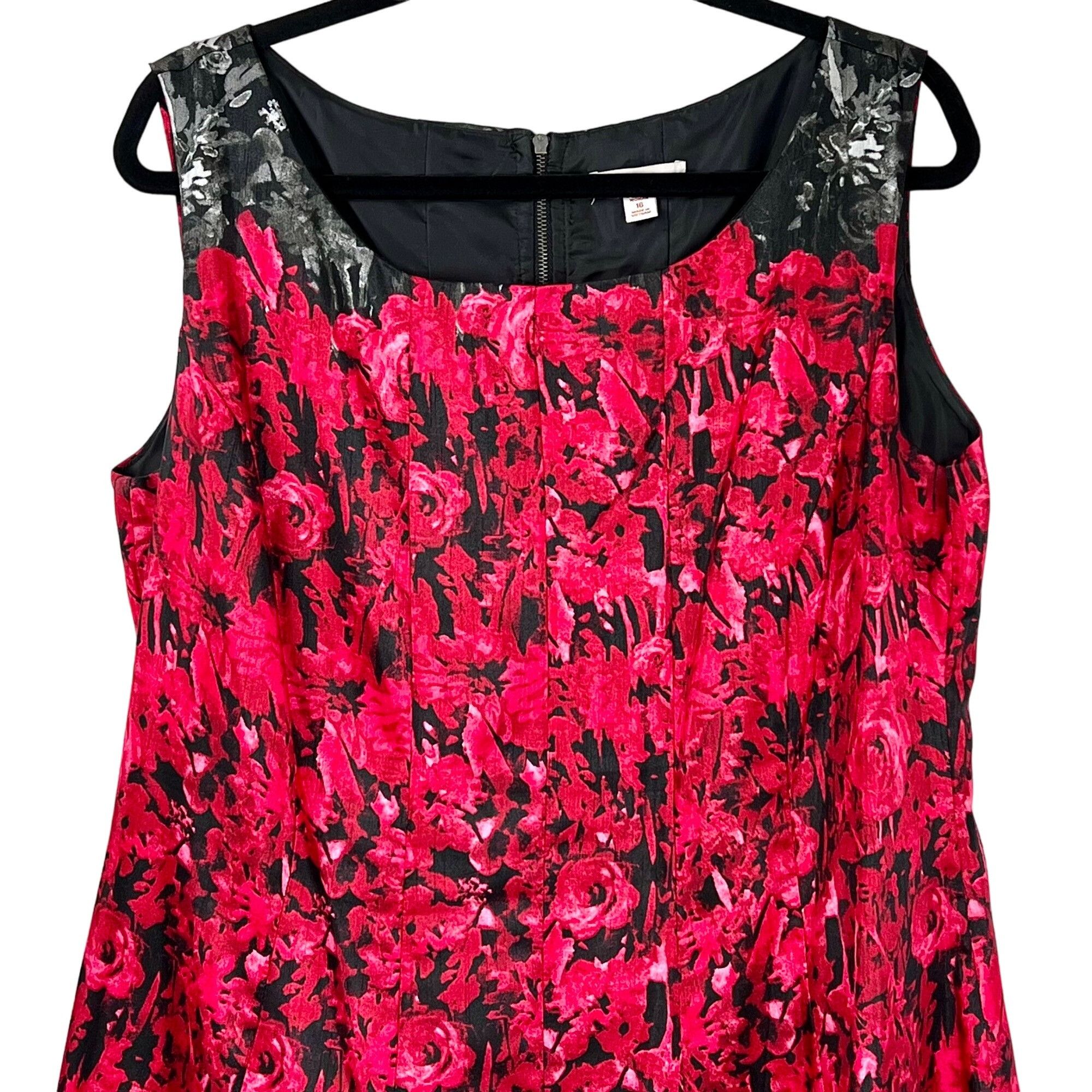 Other Dress Barn Woman Dress Fit & Flare Red Black Gray Floral | Grailed