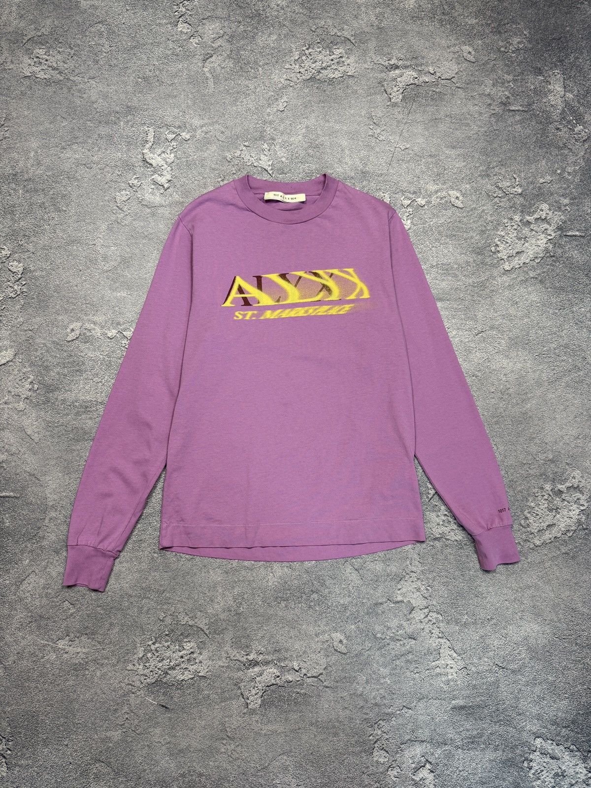 1017 ALYX 9SM 1017 ALYX 9SM longsleeve tee Size US XS / EU 42 / 0 - 1 Thumbnail