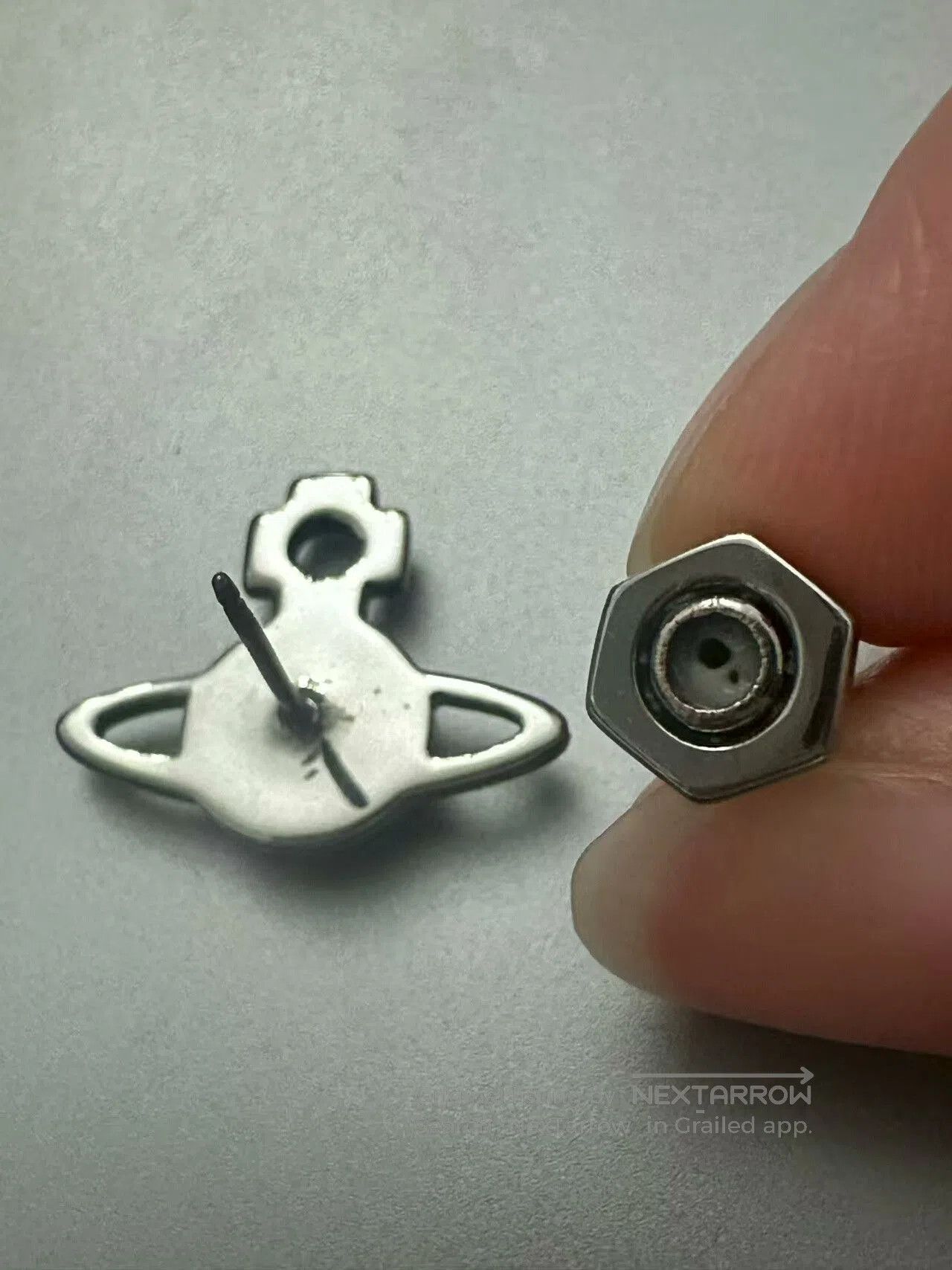 Vivienne Westwood Vivienne Westwood Saturn Ear Studs. Size ONE SIZE - 5 Thumbnail