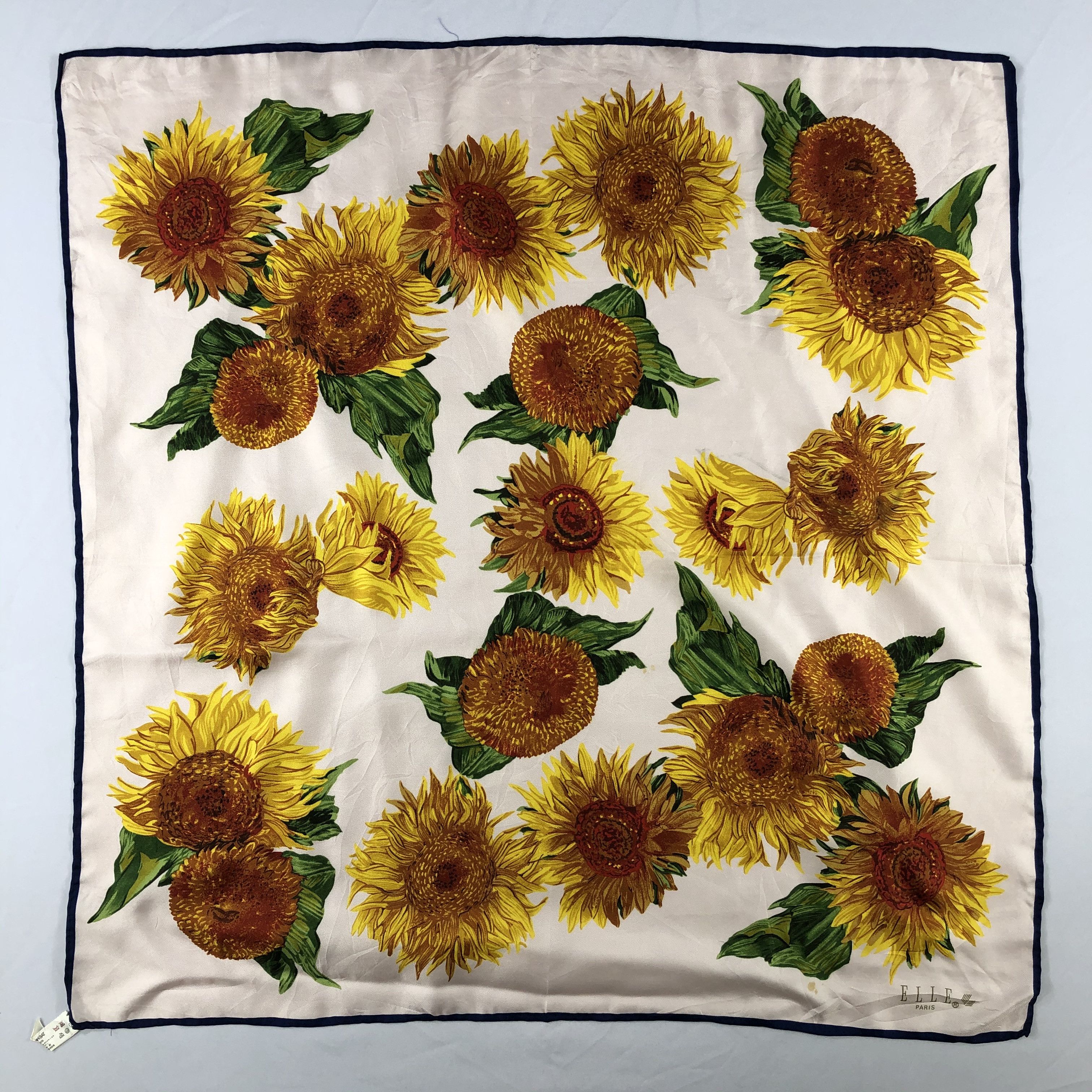 Vintage Vintage Elle Paris Silk Scarf Size ONE SIZE - 2 Thumbnail