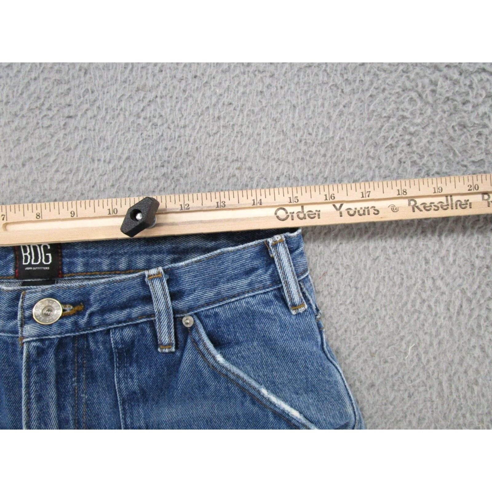 Bdg VINTAGE BDG Urban Outfitters Men’s Double Knee Distressed Denim Blue Jeans 31x32 SZ 31 32 Blue Distressed Jeans Mens Brown? Size US 31 - 6 Thumbnail