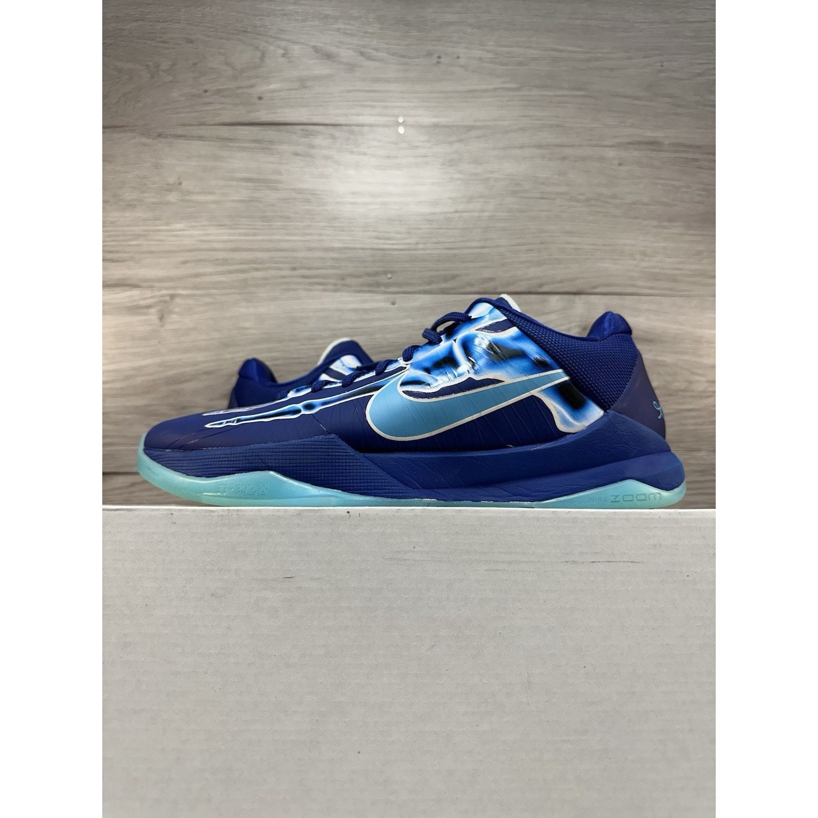 Nike Nike Zoom Kobe 5 Protro X-Ray - Size 8.5 Size US 8.5 / EU 41-42 - 1 Thumbnail