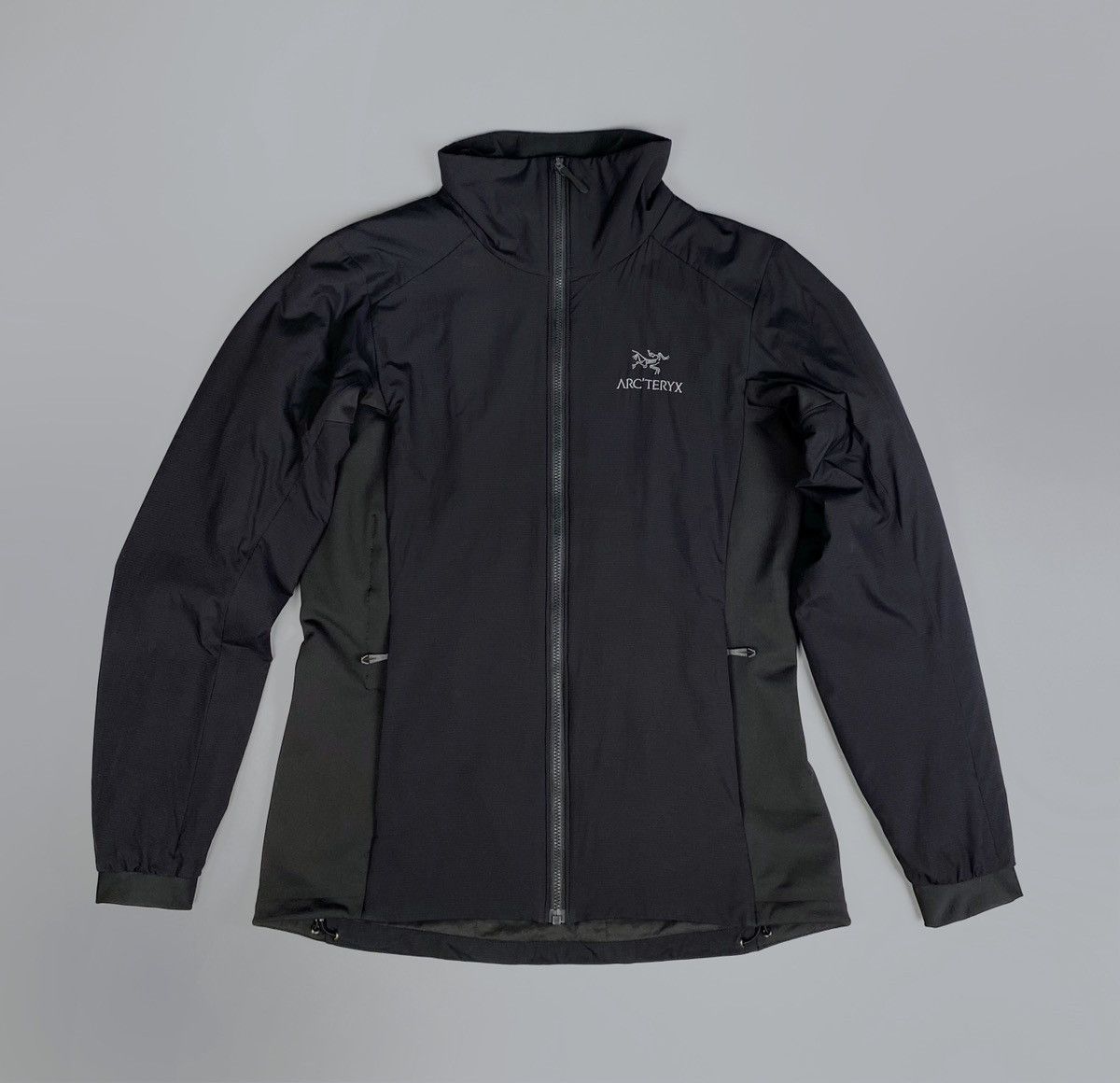 Arc'teryx Women's AW22 Arc'teryx Atom Jacket Black Insulated Size XS Size XS / US 0-2 / IT 36-38 - 8 Thumbnail