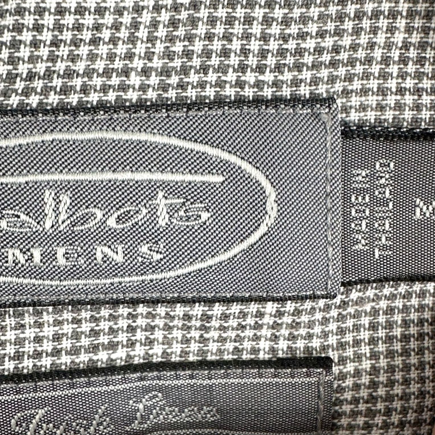 Talbots Talbots 100% Linen Shirt Button Up Mens Medium White Gray Houndstooth Button Up Shirt Mens Medium White Size US M / EU 48-50 / 2 - 5 Thumbnail