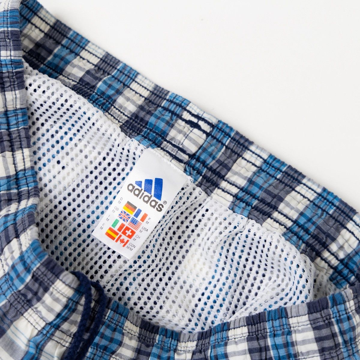 Adidas Adidas Mens Vintage Blue Plaid Swim Shorts Mesh Lined Size US 32 / EU 48 - 7 Thumbnail