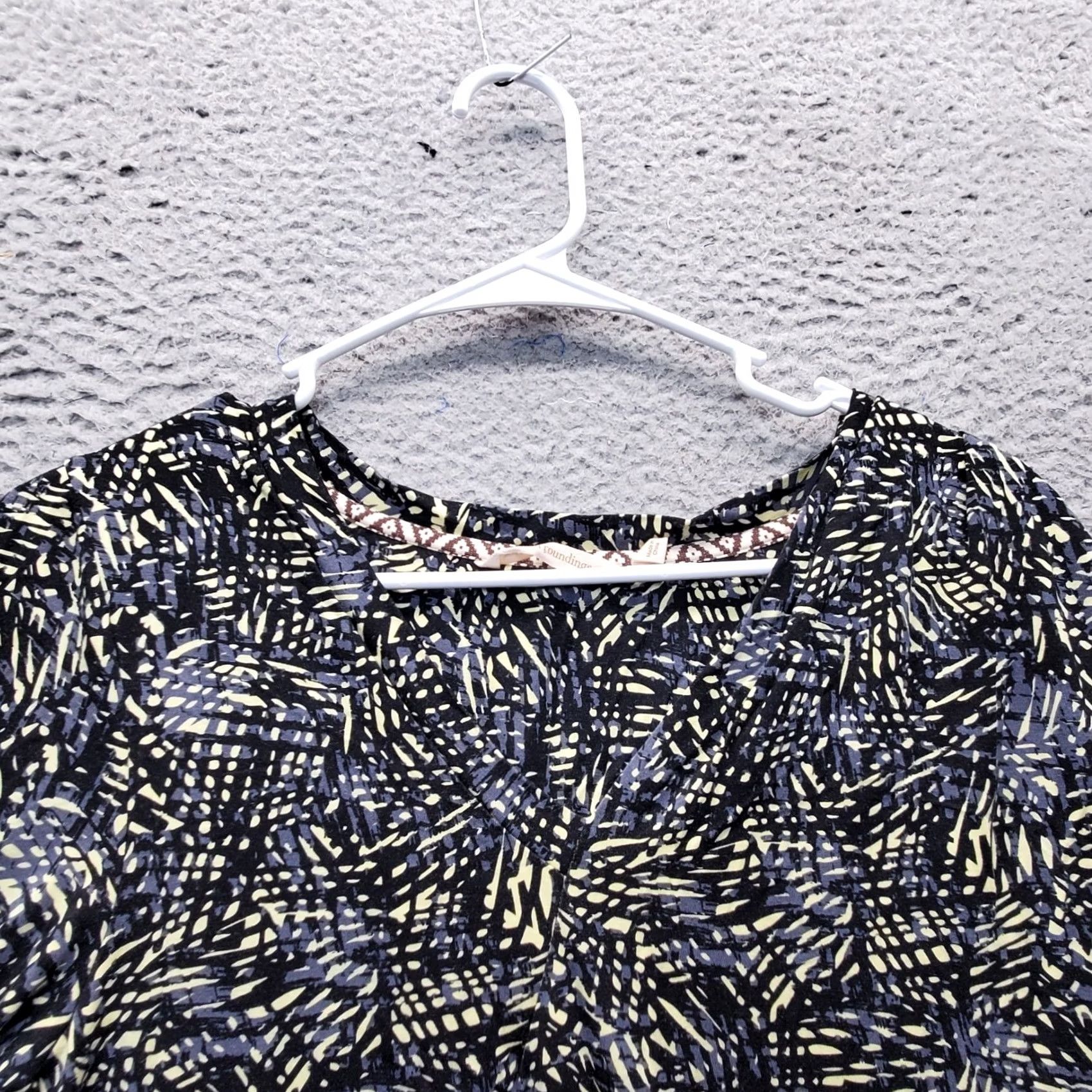 Soft Surroundings Soft Surroundings Blouse Womens M Multicolor Printed Stretch Go Lively Traverse Shirt Womens M Multicolor Geometric 90s? Size M / US 6-8 / IT 42-44 - 5 Thumbnail