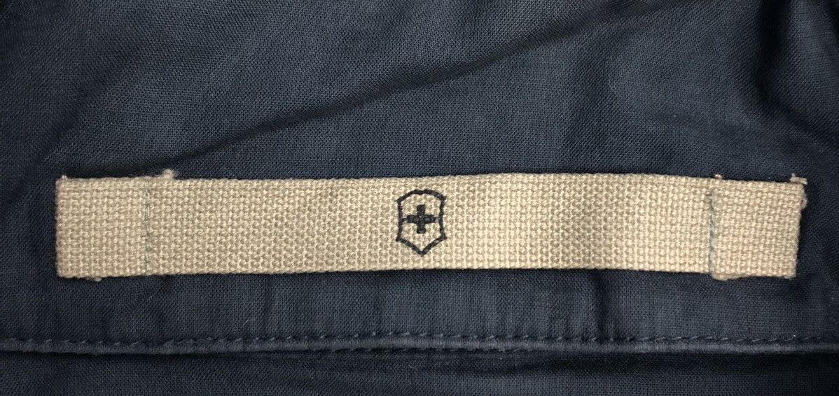 Victorinox Vintage Victorinox Maker Of Original SwissArmy Knife Jacket Size US L / EU 52-54 / 3 - 17 Thumbnail