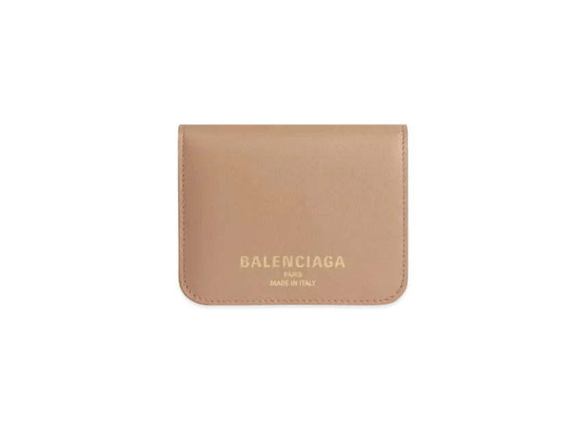 Balenciaga o1bcso1str0426 Size: OS / Cash 2.0 Flap Coin and Card Holder Size ONE SIZE - 1 Preview