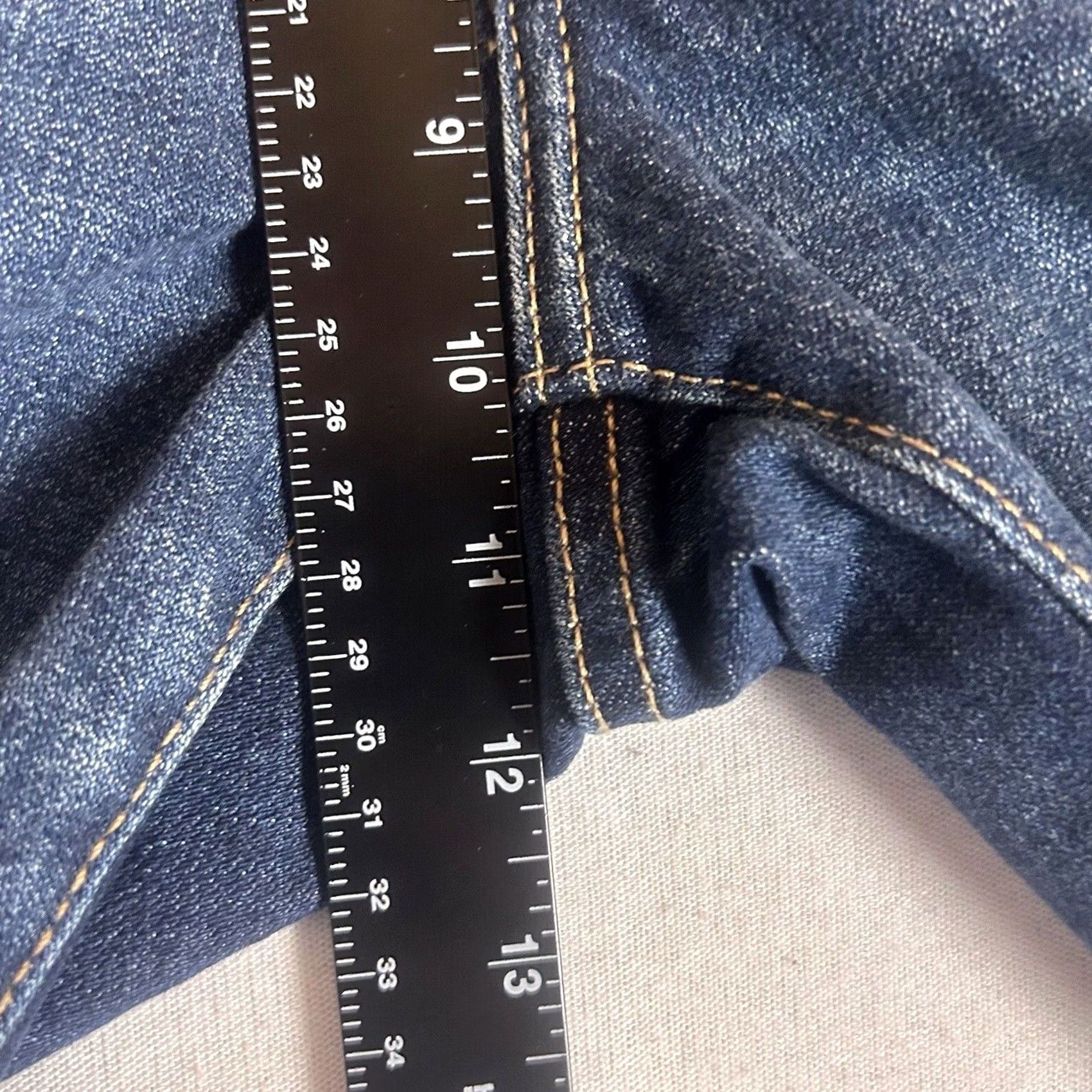 Old Navy Old Navy Jeans Womens Size 0 High Rise Straight Buttonfly Denim Black Stretch 5-Pocket Regular Mens? Size 25" / US 0 / IT 36 - 7 Thumbnail