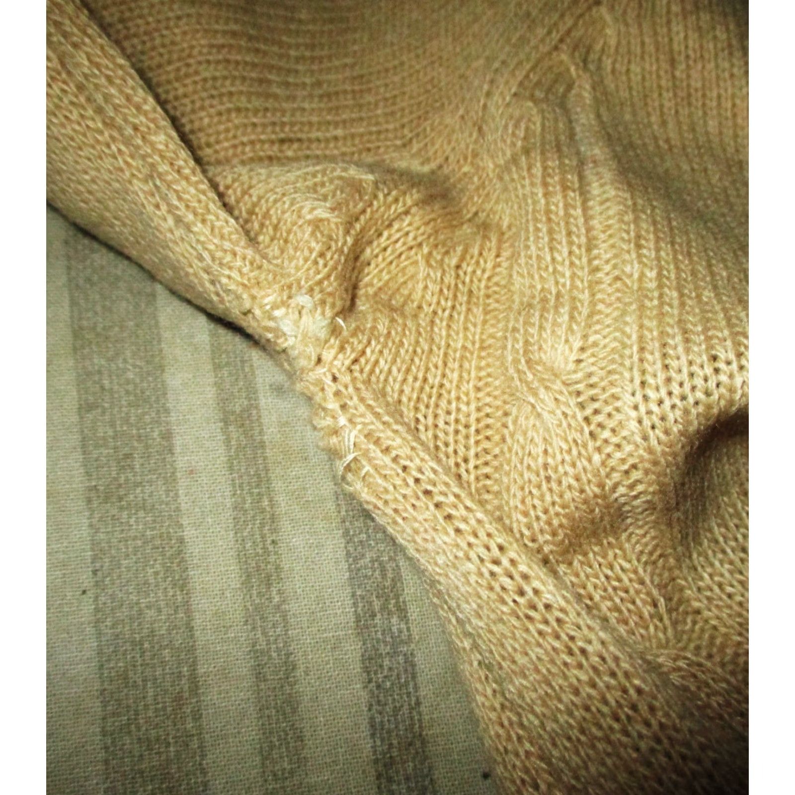Vintage VINTAGE PAUL SCHRADER Cardigan Sweater Men Tan 100% Cashmere Size 38 Short Long Sleeve Button Down Pretty Size US M / EU 48-50 / 2 - 7 Thumbnail
