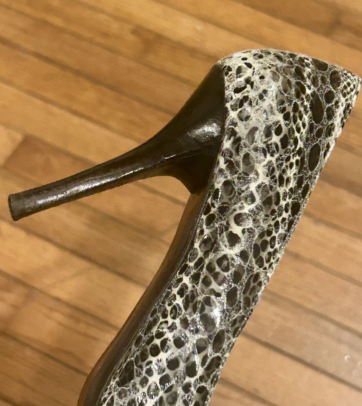 Starter Stuart Weitzman Heist Size US 7 / IT 37 - 9 Thumbnail