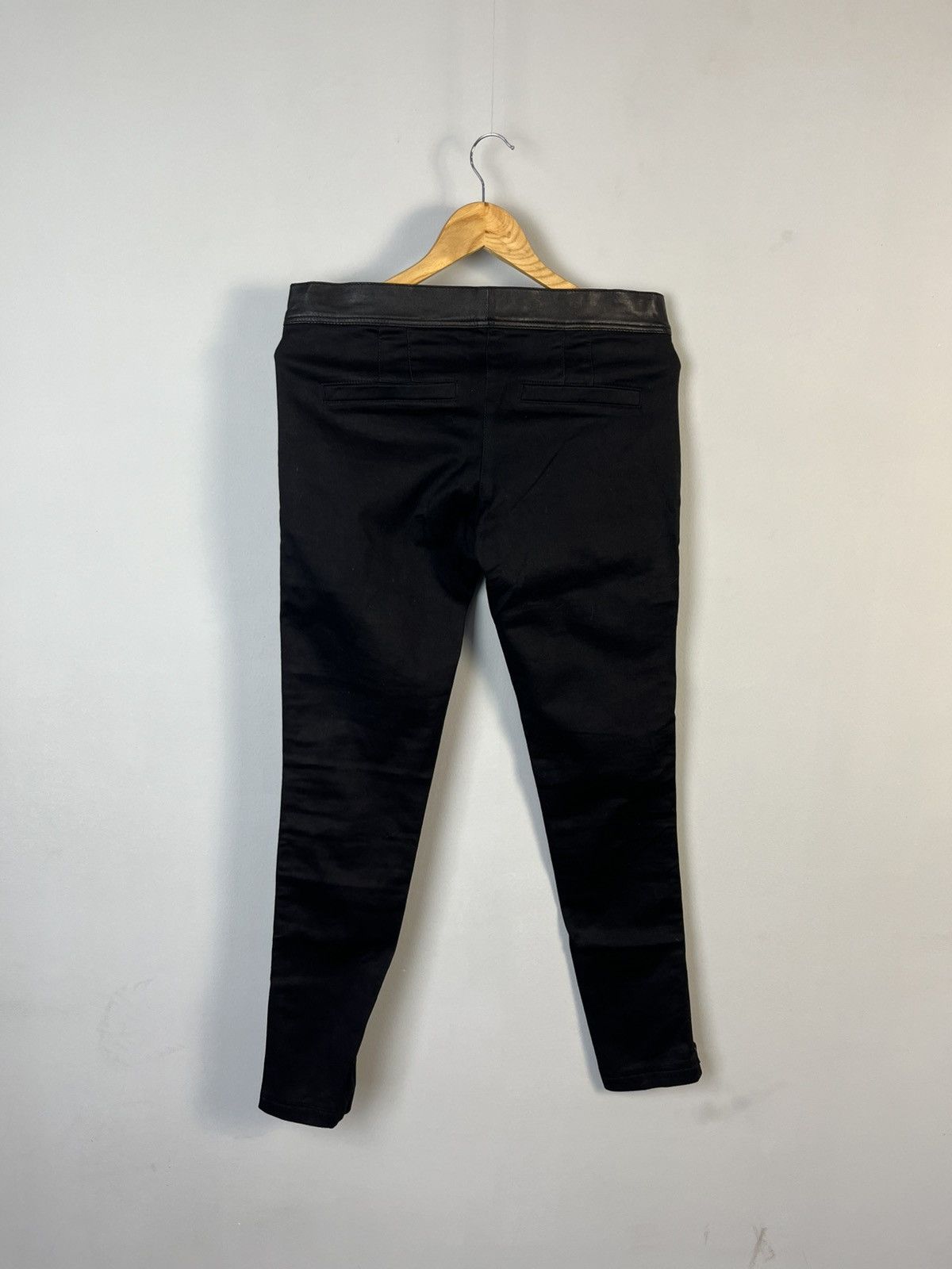 Dolce & Gabbana Dolce & Gabbana D&G Luxury Faux Leather Pants Trousers Size 30" / US 8 / IT 44 - 7 Thumbnail