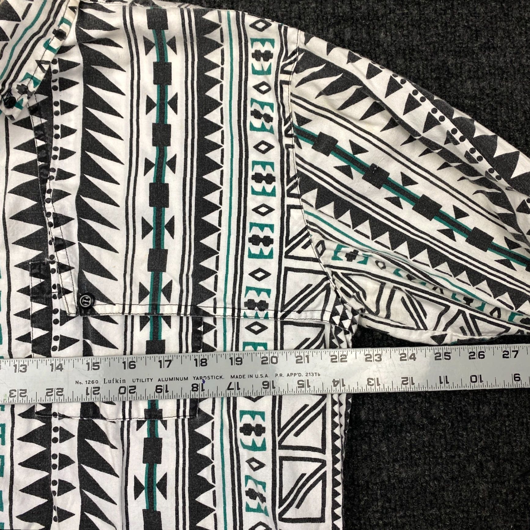 Vintage VINTAGE Rodeo Active Button-Up Shirt Geometric Aztec Western M Mens Size US M / EU 48-50 / 2 - 7 Thumbnail