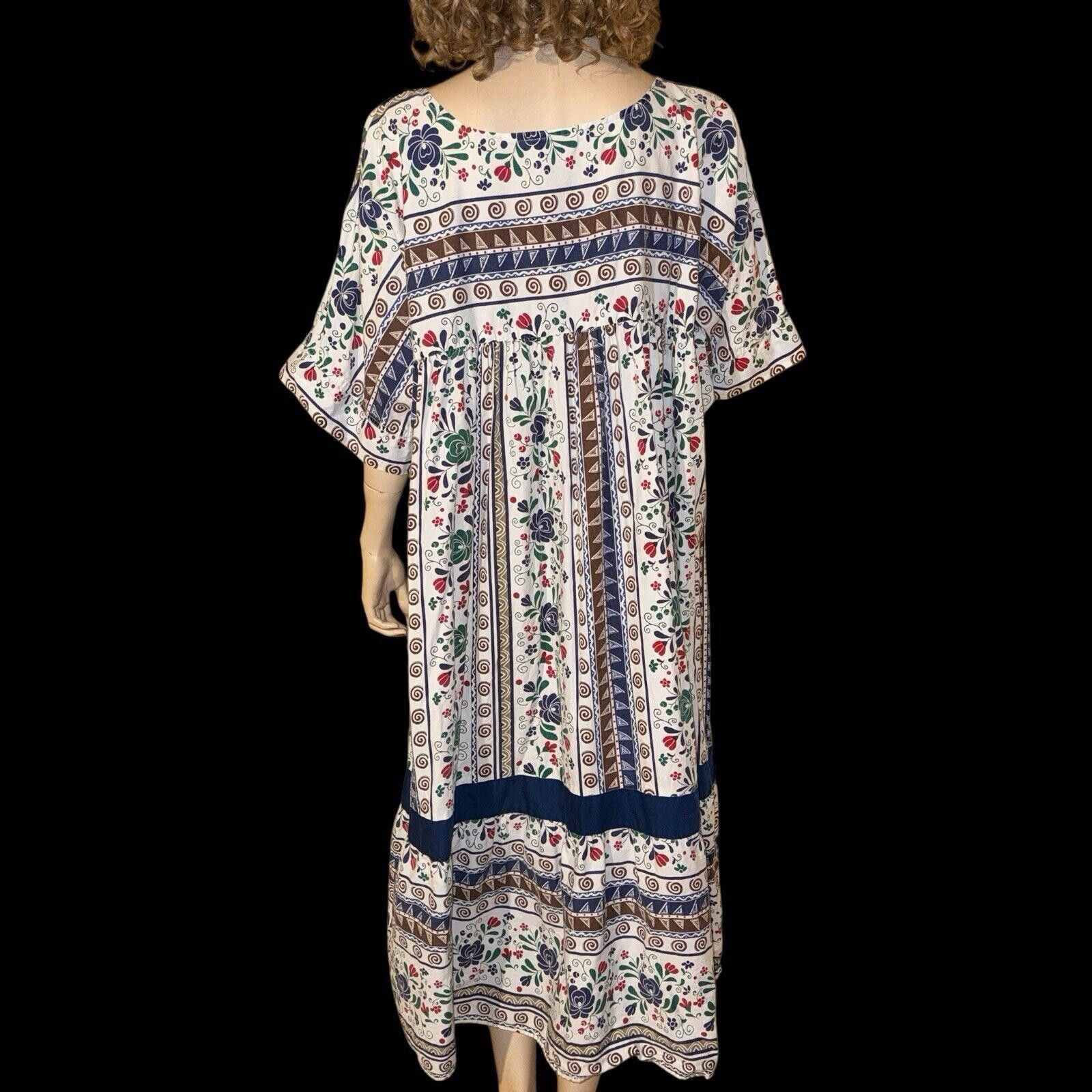 Designer Vintage Go Softly Patio Dress Size 1X 2X Floral Print Size XL / US 12-14 / IT 48-50 - 3 Thumbnail