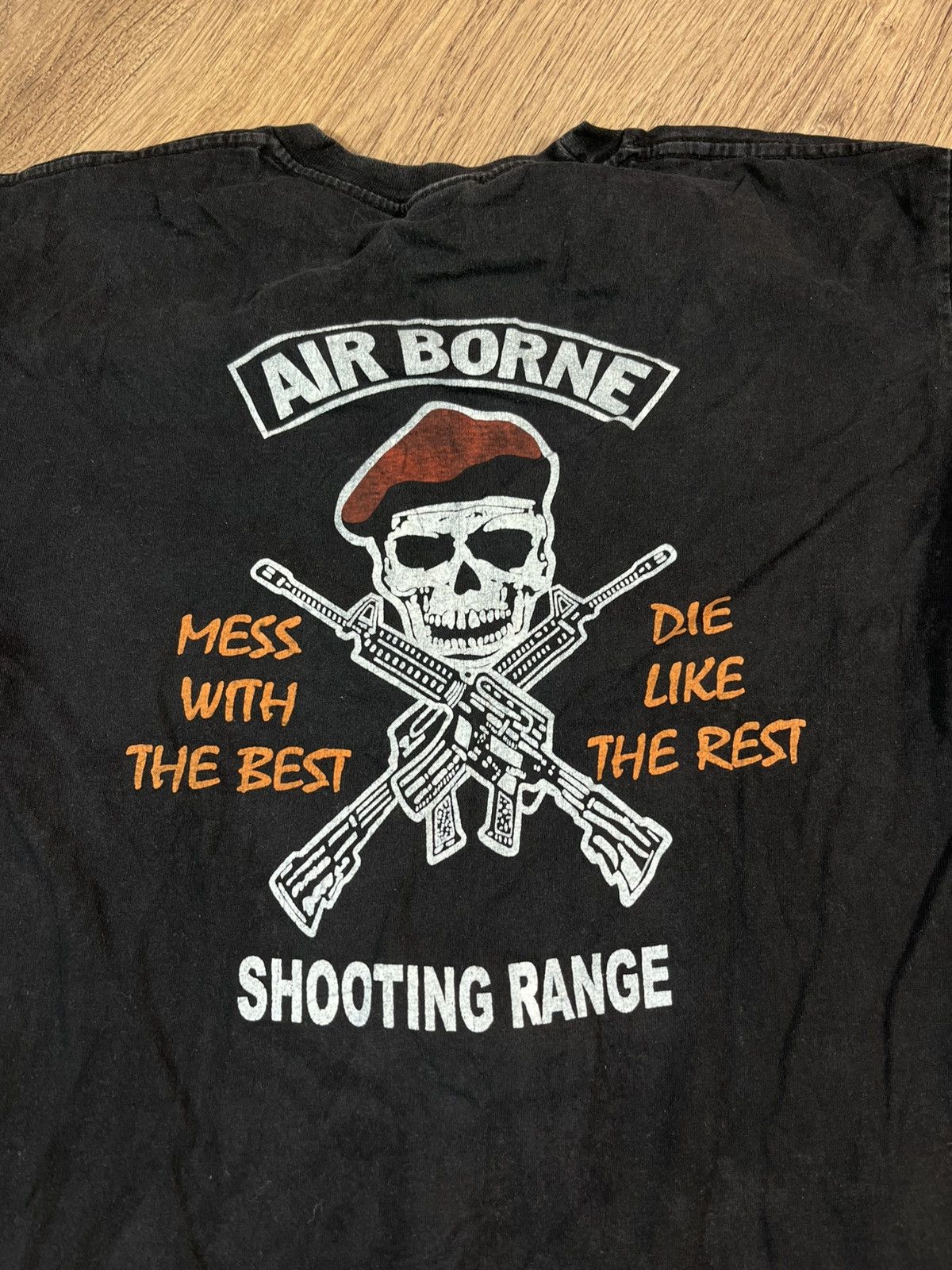 Vintage Vintage Military Air Borne T Shirt Size US M / EU 48-50 / 2 - 6 Thumbnail
