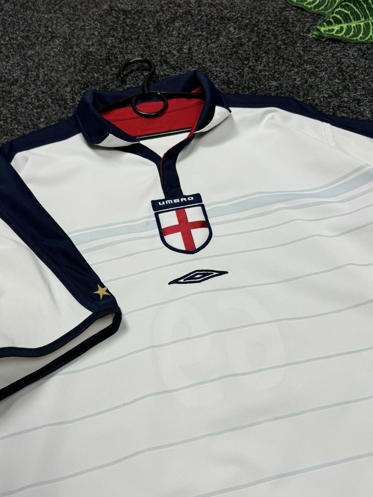 Umbro × Vintage UMBRO ENGLAND 🏴󠁧󠁢󠁥󠁮󠁧󠁿 Double-sided football T-shirt Kellow 69 Size US L / EU 52-54 / 3 - 11 Thumbnail