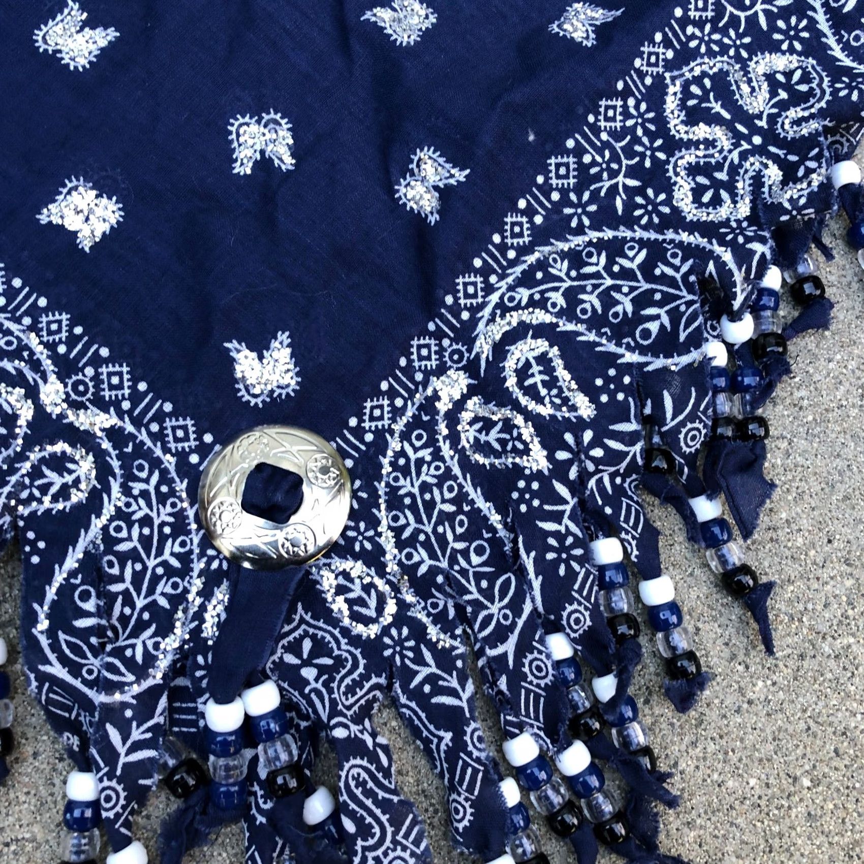 Vintage Beaded Metal Design Bandana Western Blue Paisley Scarf Size ONE SIZE - 3 Thumbnail