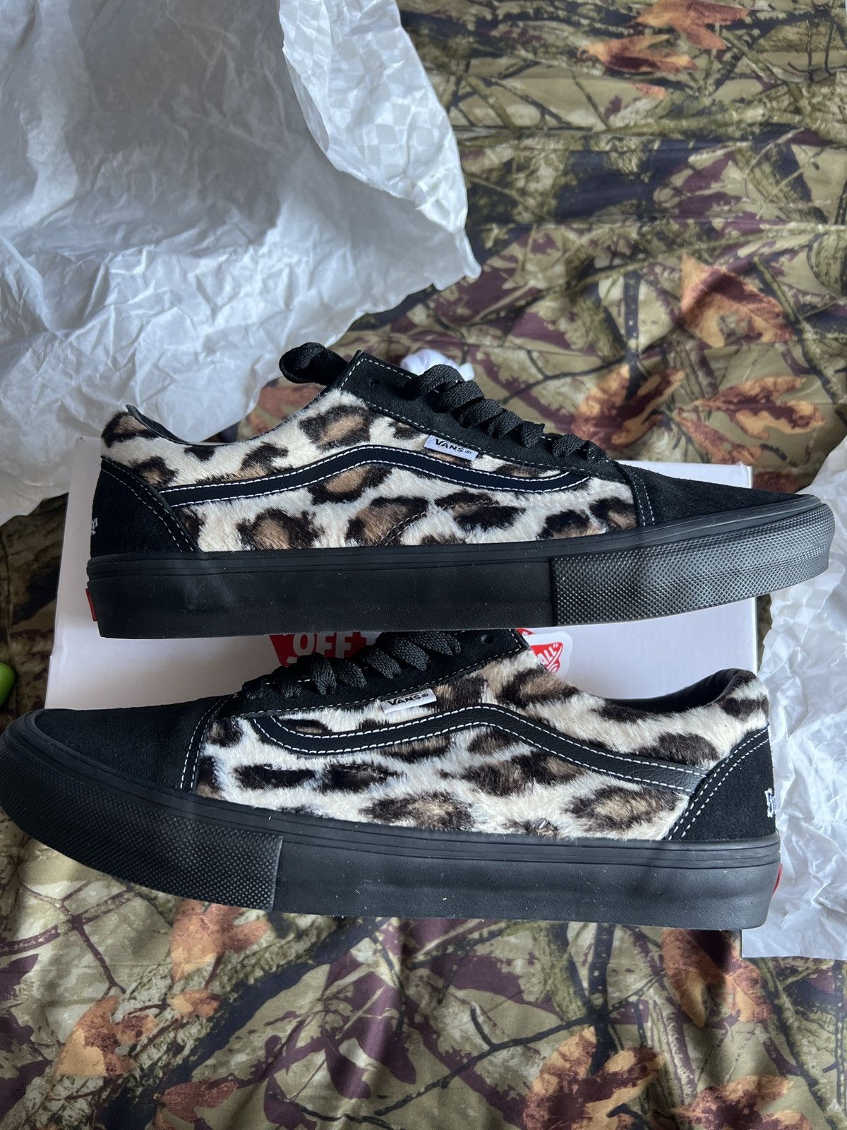 Supreme × Vans Supreme Leopard Black | Grailed