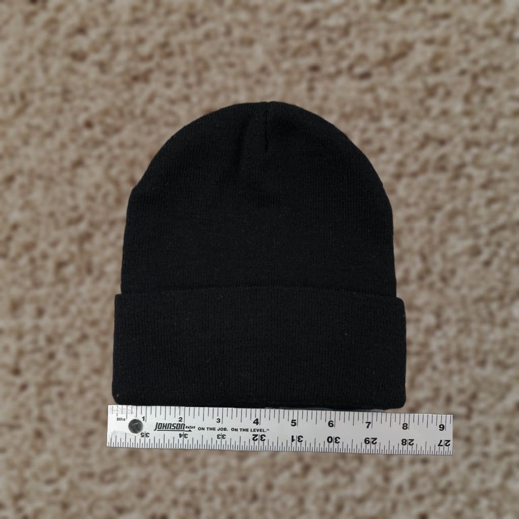 Vintage Beanie Toque Adult One Size Black 100% Acrylic Knit Hat Ski Skate Style Men Size ONE SIZE - 1 Thumbnail