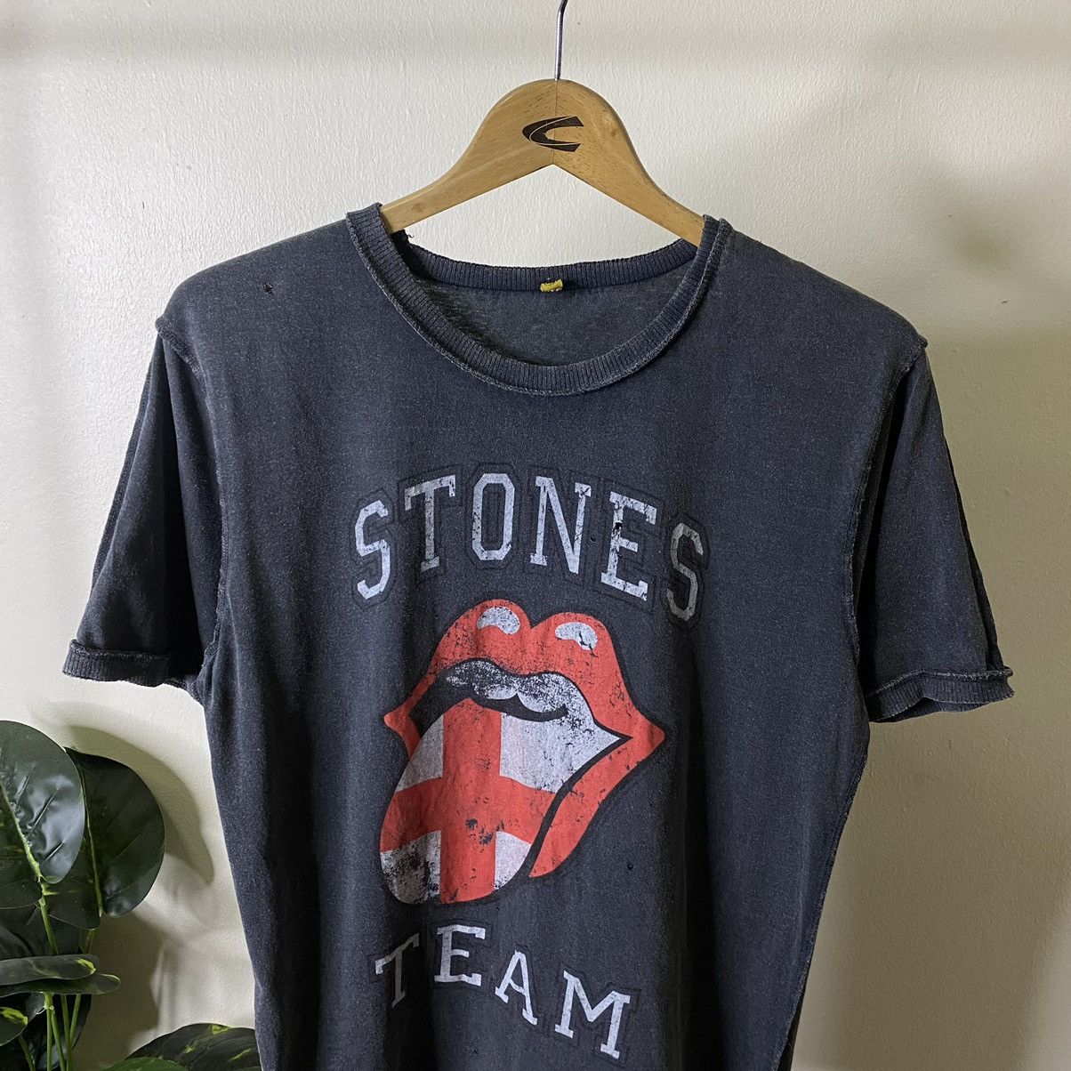 Band Tees × The Rolling Stones 2022 The Rolling Stones "Sixty" European Tour Tee Size US M / EU 48-50 / 2 - 2 Thumbnail