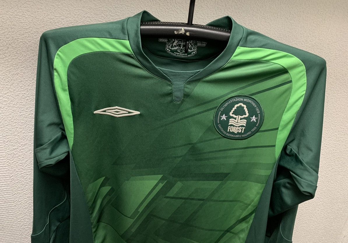 Umbro Nottingham forest umbro Camp 1 goalkeeper jersey S-M sz Size US M / EU 48-50 / 2 - 5 Thumbnail
