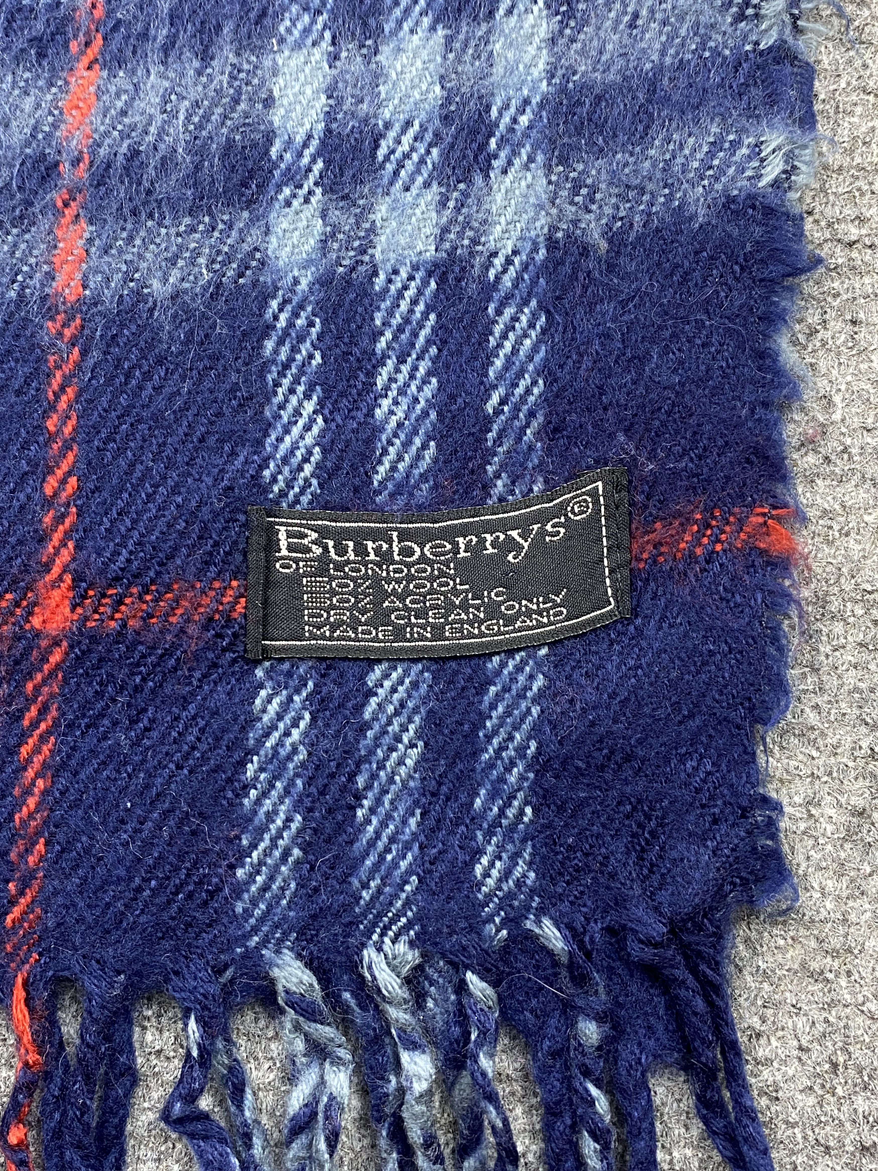 Burberry Burberrys Scarf / Muffler / Neckwear SC0175 Size ONE SIZE - 4 Thumbnail