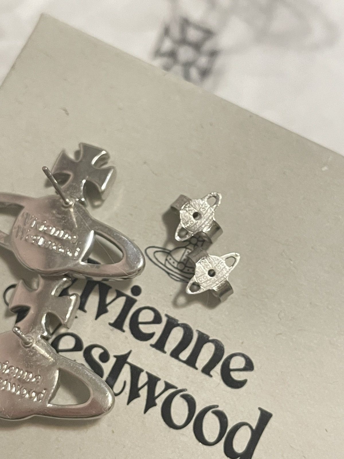 Vivienne Westwood Vivienne Westwood Mayfair Bas Relief Earring Size ONE SIZE - 7 Thumbnail