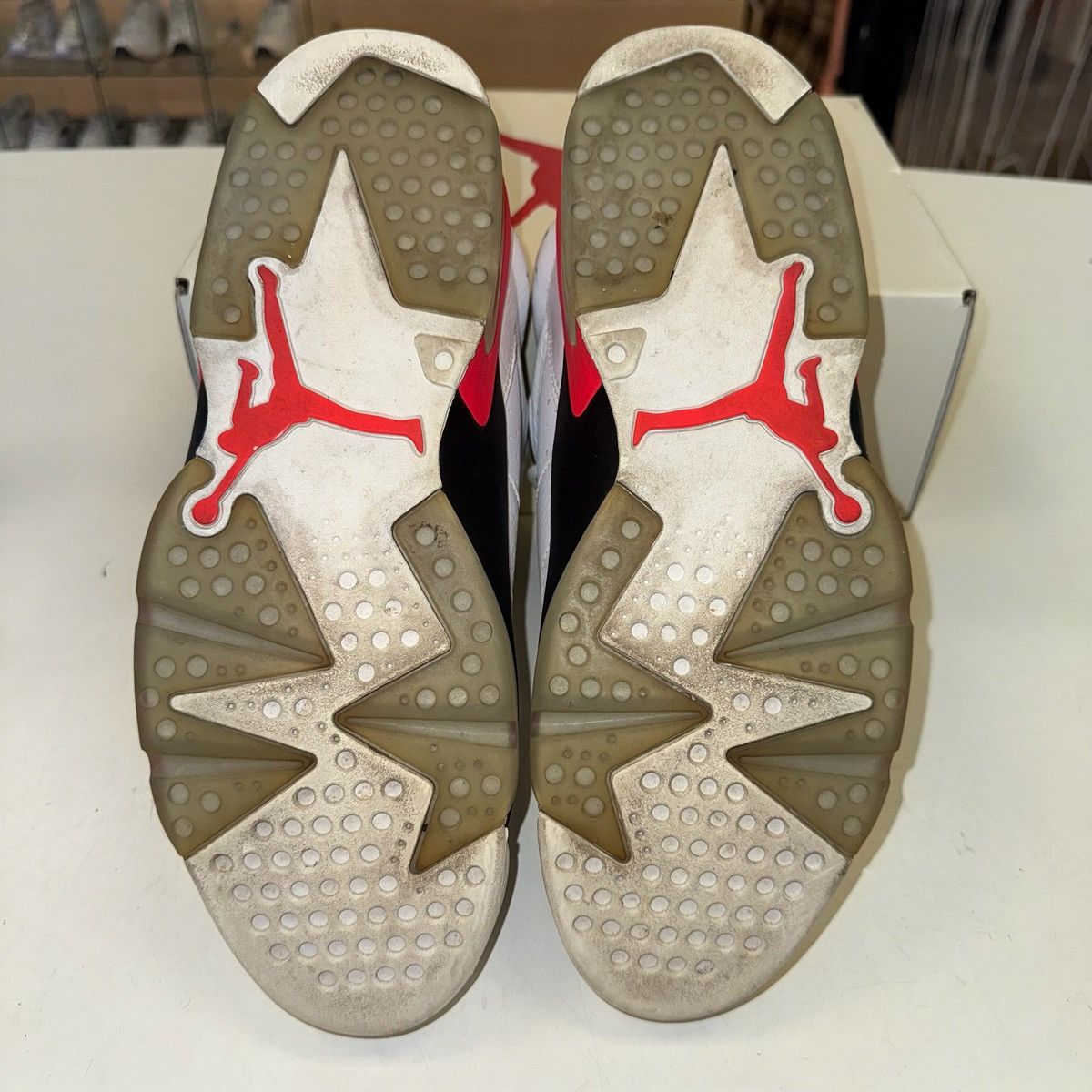 Jordan Brand Size 12 - Air Jordan 6 Low White Infrared 304401-123 OG Size US 12 / EU 45 - 5 Thumbnail