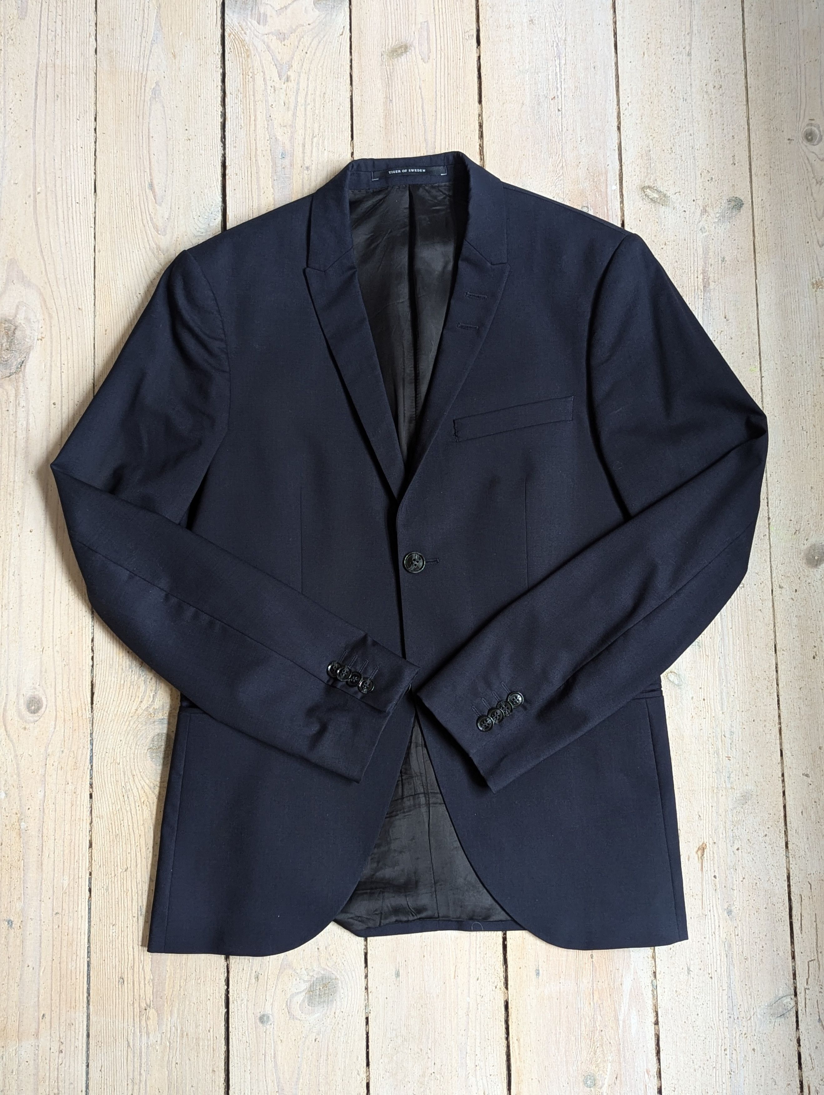 Tiger of Sweden Tiger Of Sweden Navy Suit Size 36R - 2 Thumbnail