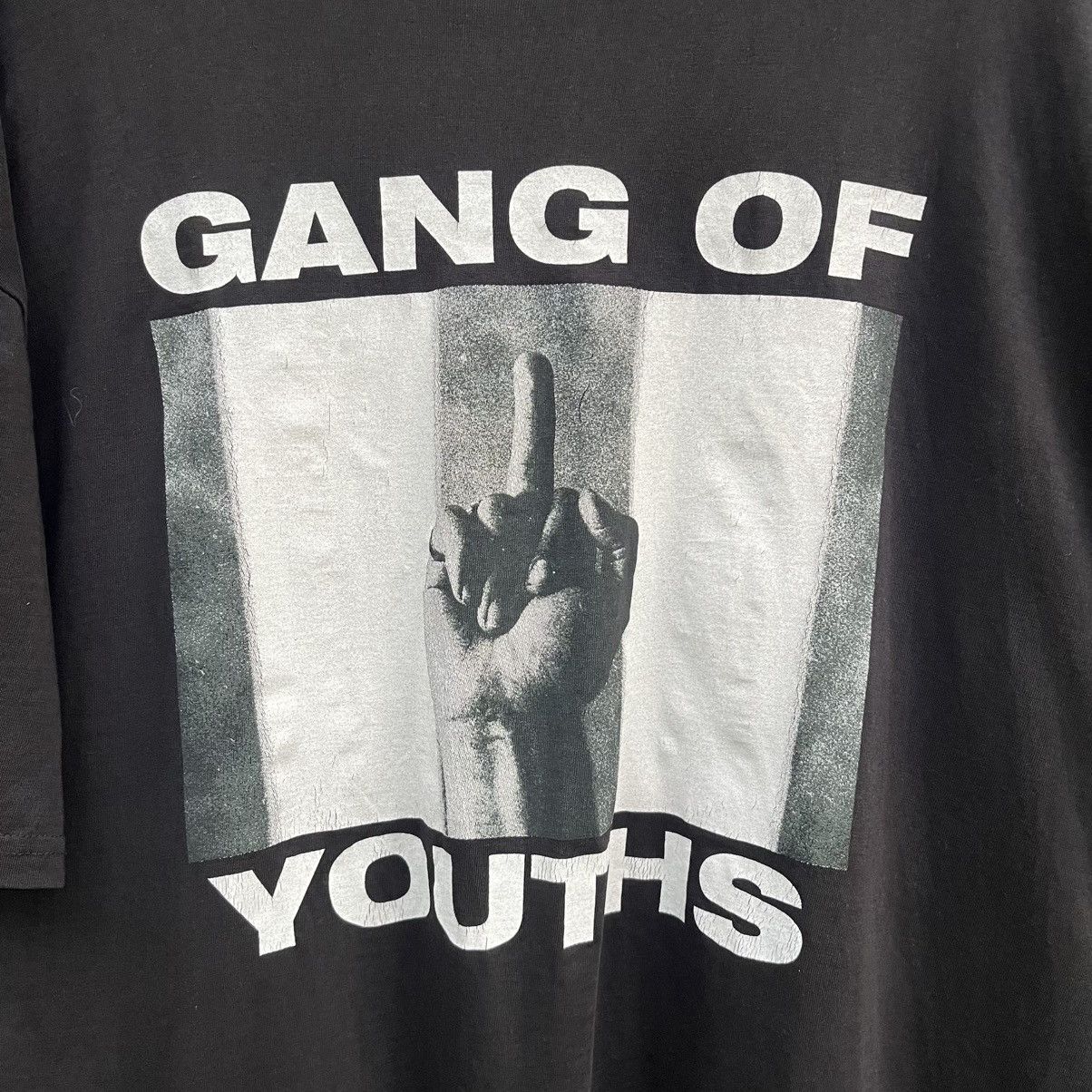 Band Tees Thrashed Faded Vintage Gang Of Youth Band ERD Grunge Shirt Size US XXL / EU 58 / 5 - 2 Thumbnail