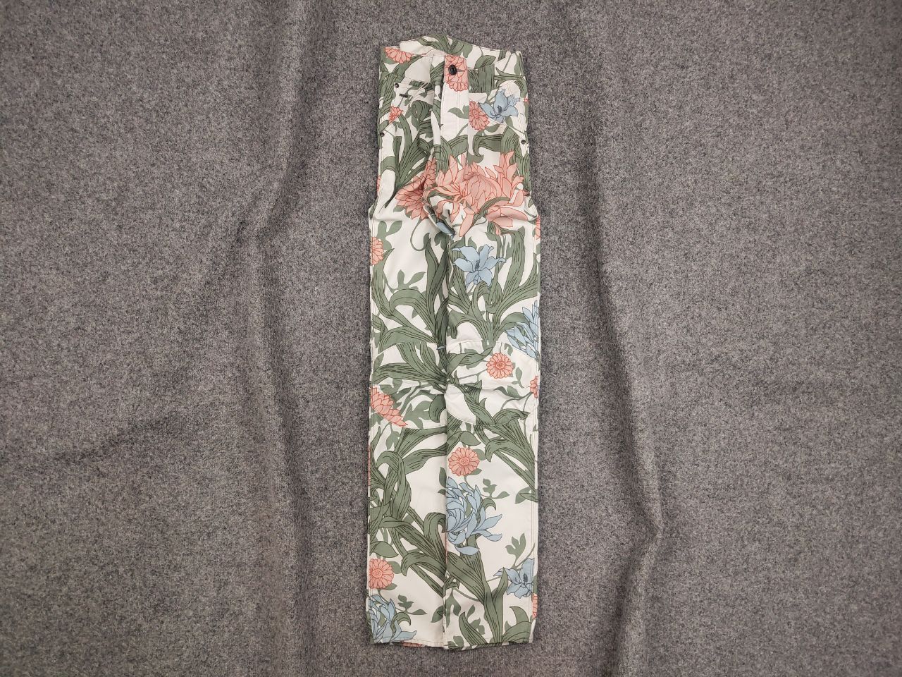 G-Star × Pharrell G-star raw Pharrell 5622 3d tapered flowers Boyfriend Jeans Size US 30 / EU 46 - 1 Thumbnail
