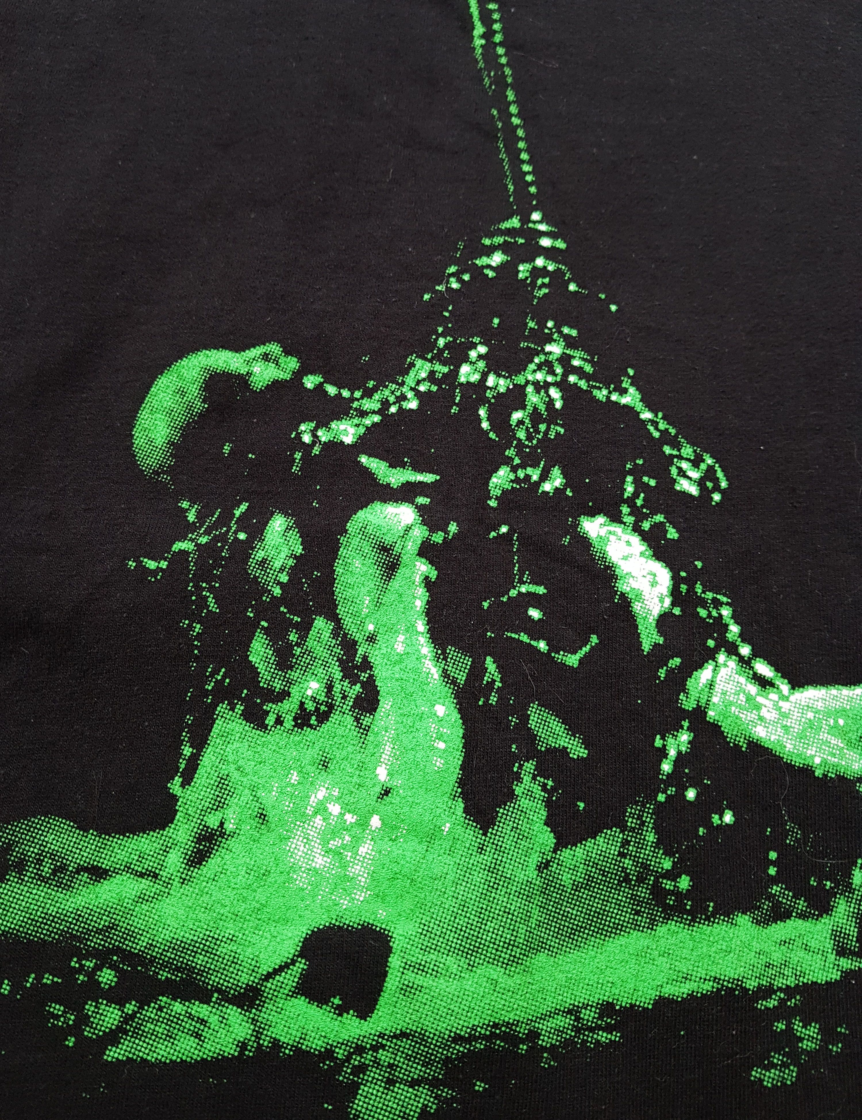 Rucking Fotten Rucking Fotten THE MATRIX Rare Movie Graphic T Shirt sz M Size US M / EU 48-50 / 2 - 13 Thumbnail