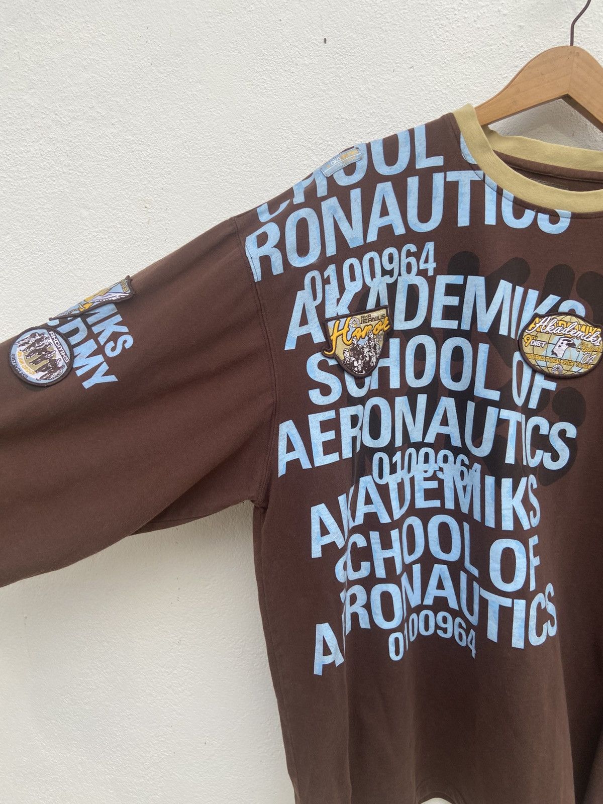 Akademiks Vintage y2k Akademiks t shirt long sleeve Size US XL / EU 56 / 4 - 3 Thumbnail