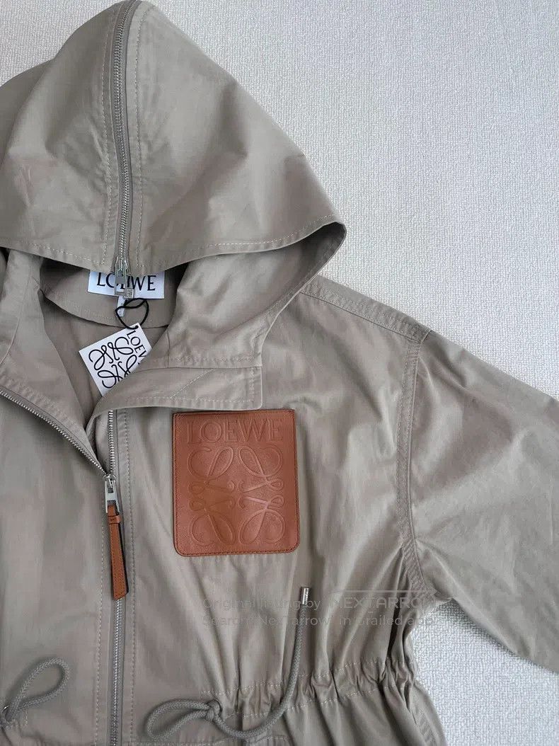 Loewe Loewe FW22 Chest Pocket Hooded Zip-Up Drawstring Waist Jac Size XS / US 0-2 / IT 36-38 - 3 Thumbnail