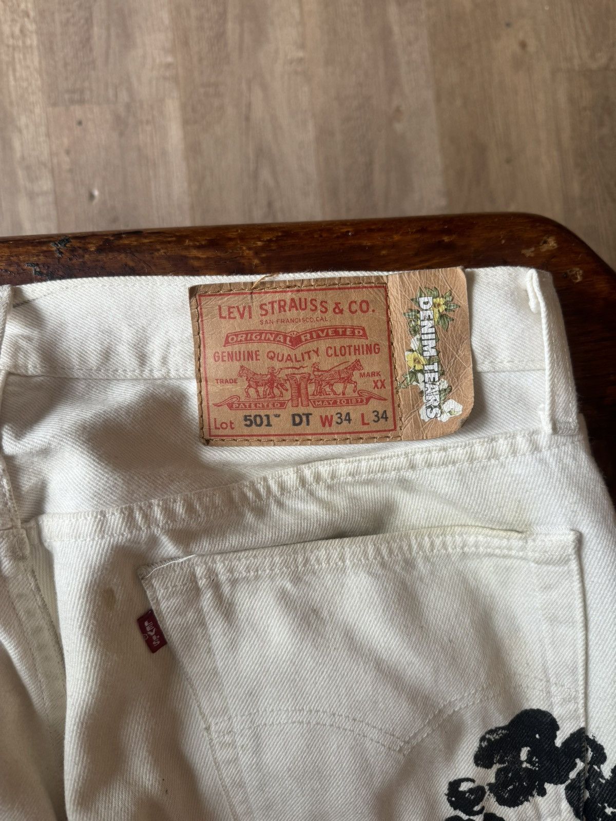 DENIM TEARS × Levi's The Cotton Wreath Jeans White 2022 Size US 34 / EU 50 - 4 Thumbnail