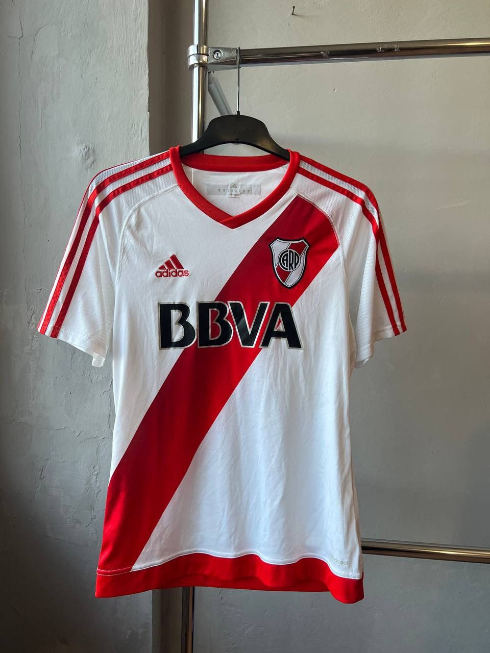Adidas 2016/17 RIVER PLATE HOME SOCCER JERSEY FOOTBALL SHIRT SIZE M Size US M / EU 48-50 / 2 - 2 Thumbnail