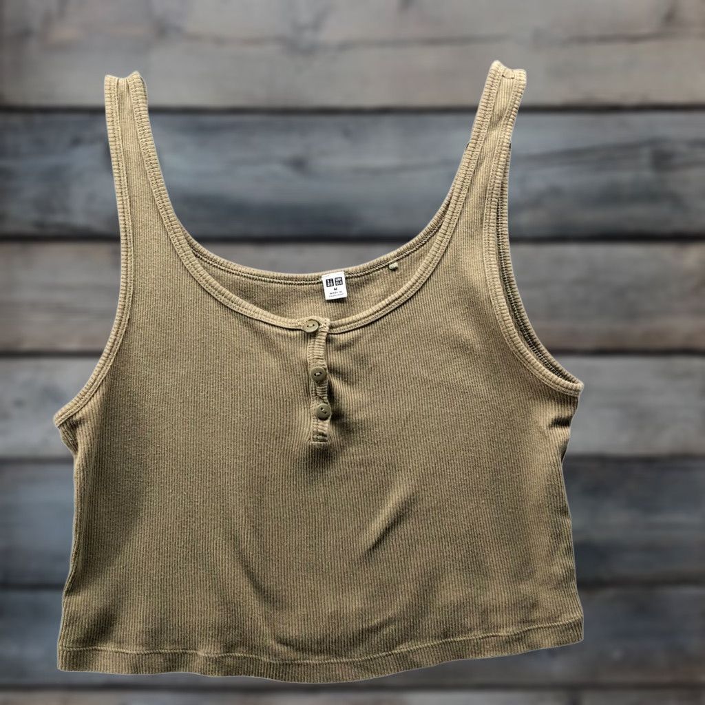 Uniqlo Uniqlo Ribbed Henley Cropped Tank Top Womens M Olive Green Scoop Neck Size M / US 6-8 / IT 42-44 - 1 Thumbnail