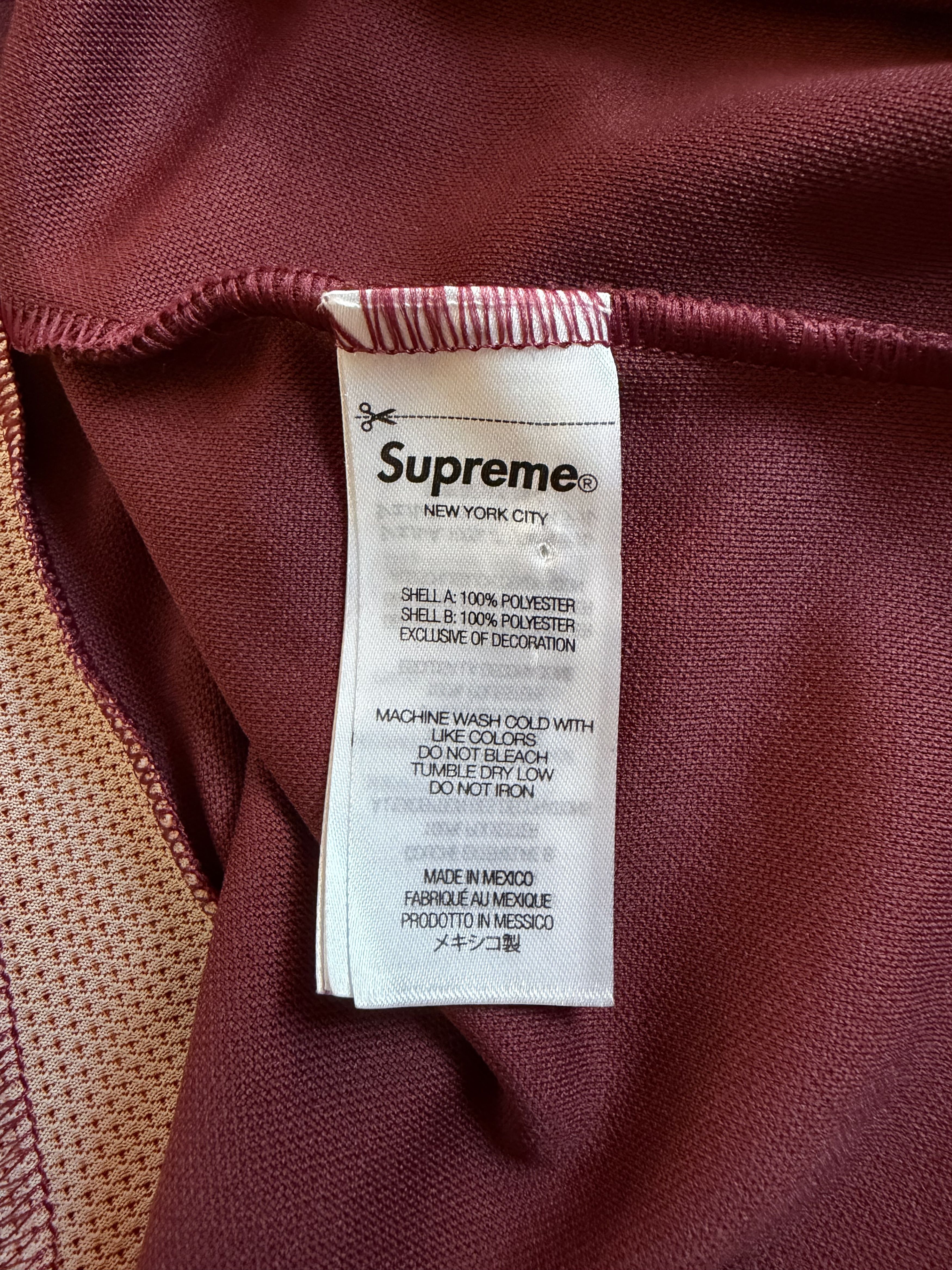 Supreme Supreme Crest Soccer Jersey FW24 "Maroon" — XL — DS Size US XL / EU 56 / 4 - 6 Thumbnail