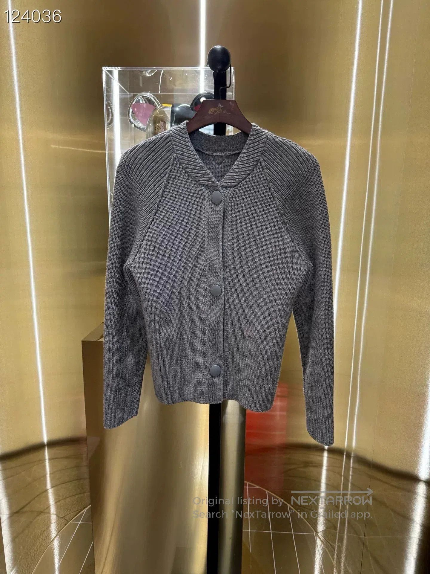 Louis Vuitton Louis Vuitton Ribbed Knit Cardigan. Size S / US 4 / IT 40 - 1 Thumbnail