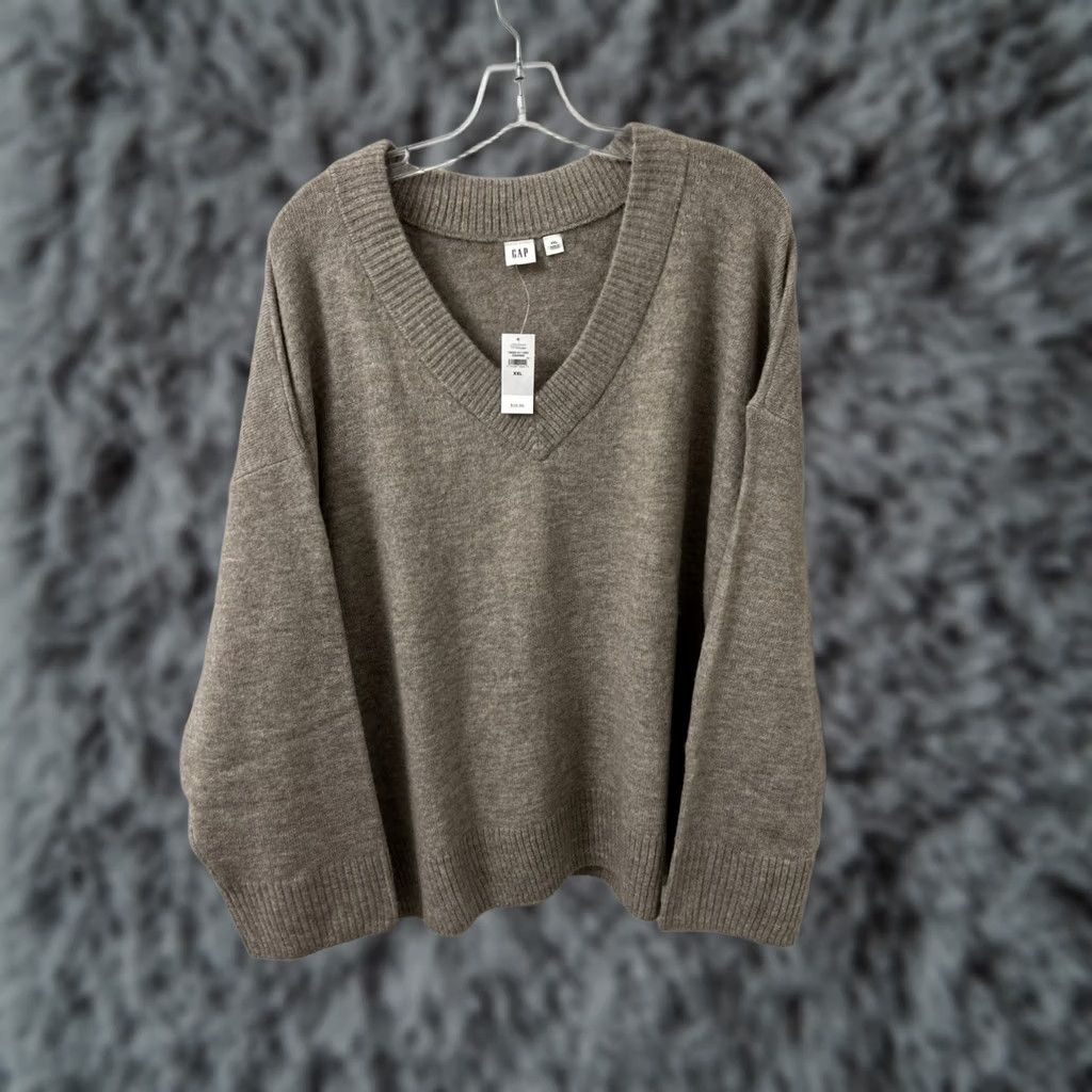 Gap Gap Womens Sweater V-Neck 2XL Brown Knit Oversized Pullover NWT Size XXL / US 16-18 / IT 52-54 - 1 Thumbnail