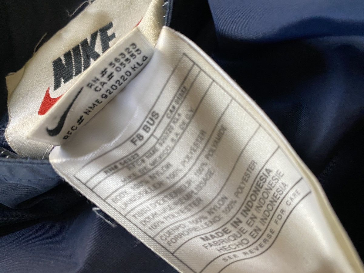 Nike × Vintage Vintage 90’s Nike Air Mini Swoosh Reversible Full Zip Jacket Size US L / EU 52-54 / 3 - 20 Thumbnail