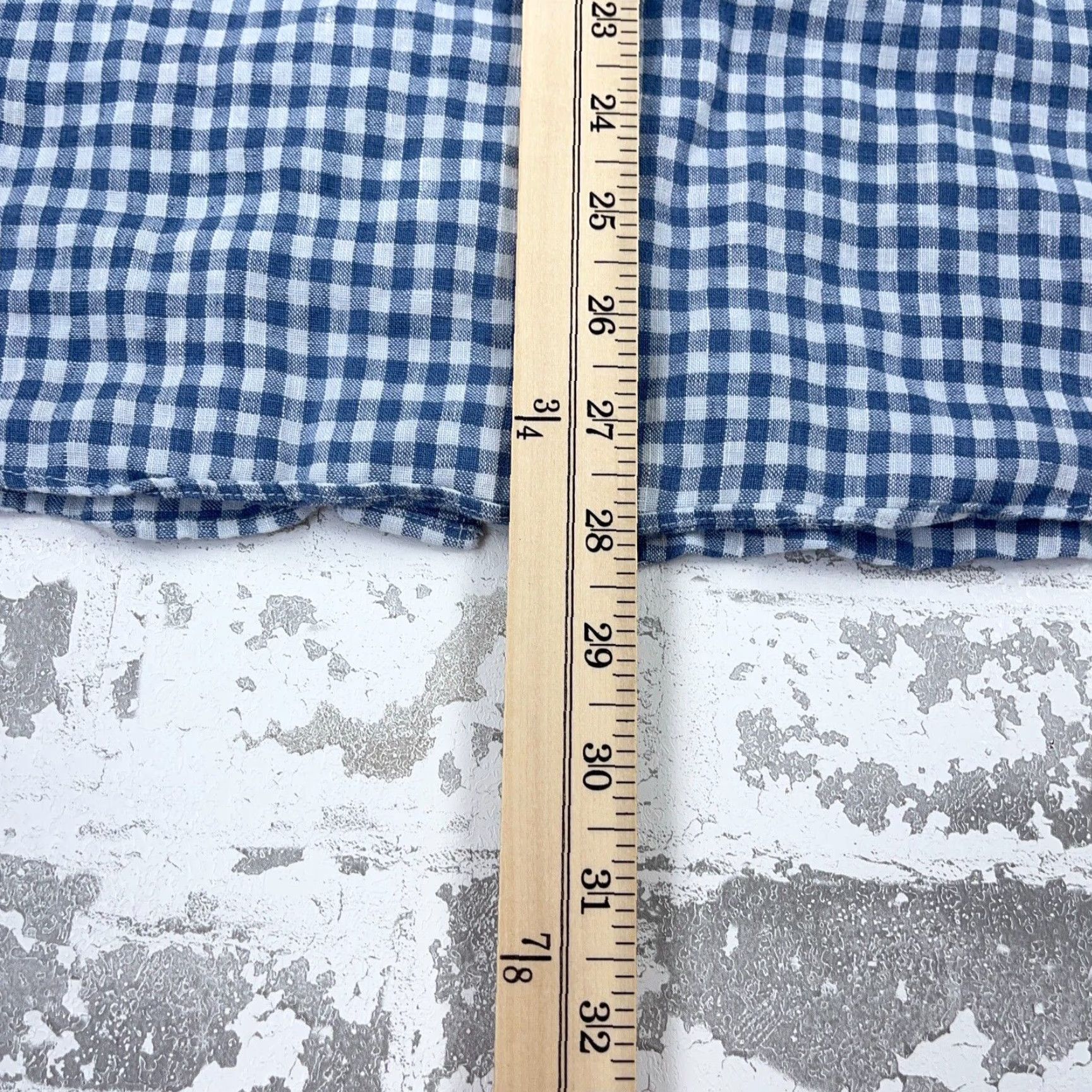 UNTUCKit UNTUCKit Shirt Men XL Blue White Slim Fit Polka Dot Button Up Casual Short Sleeve Size US XL / EU 56 / 4 - 5 Thumbnail