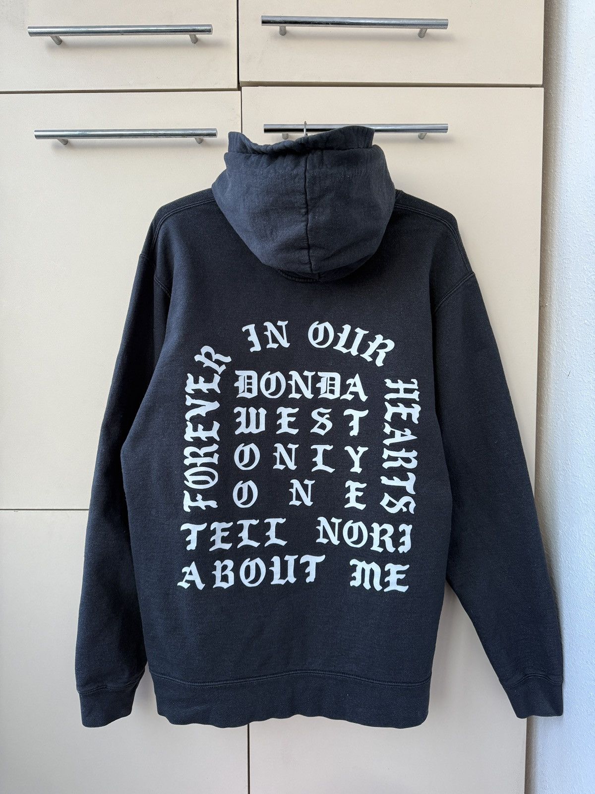 Other Vintage Faded Donda Hoodie Kanye West Album Black Size US L / EU 52-54 / 3 - 7 Thumbnail