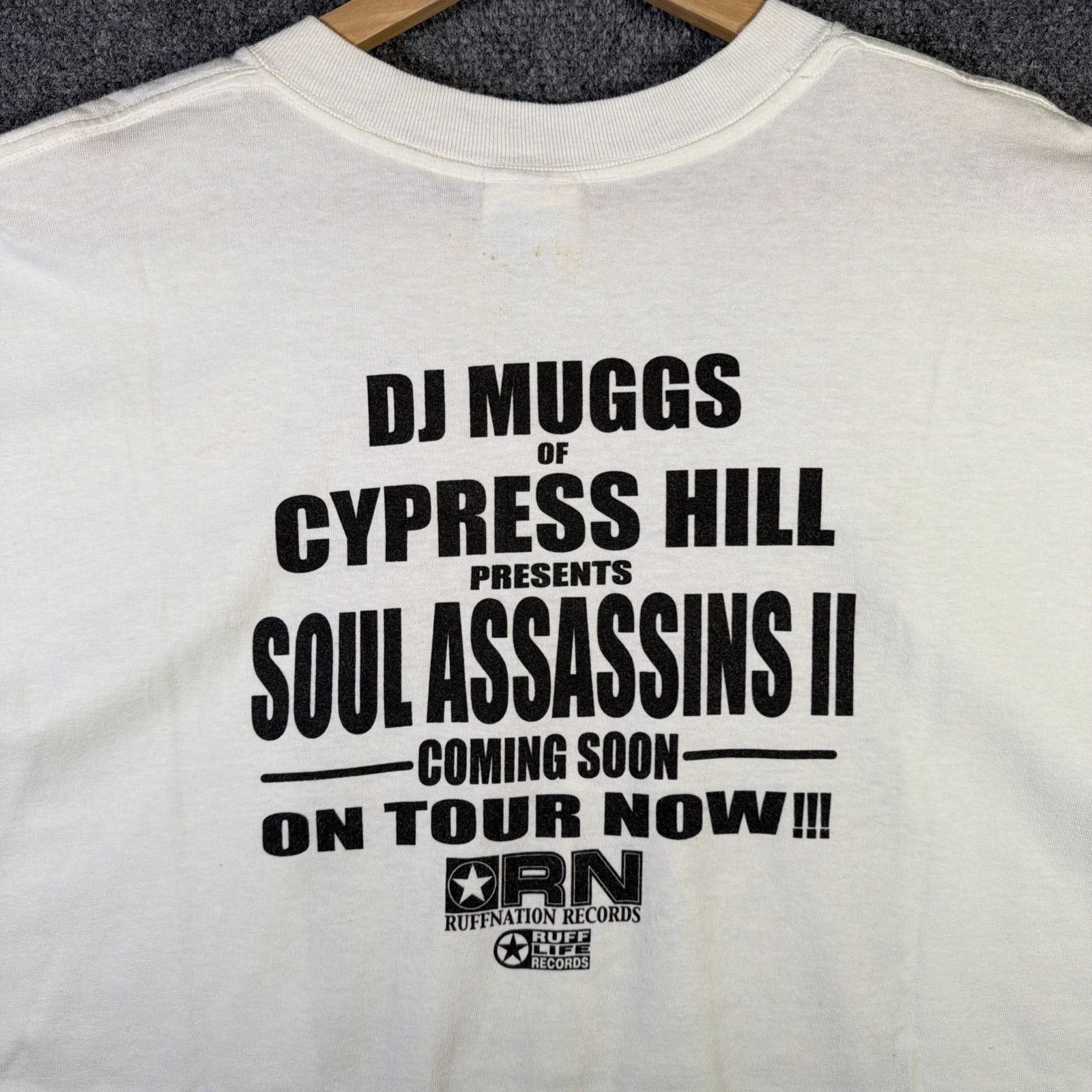 Rap Tees Vintage Cypress Hill Shirt Mens 2XL White 90s DJ Muggs Rap T Size US XXL / EU 58 / 5 - 1 Thumbnail
