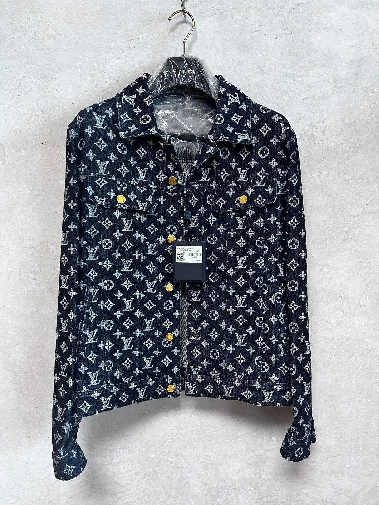 Louis Vuitton LOUIS VUITTON Monogram Denim Jacket Size US M / EU 48-50 / 2 - 1 Thumbnail