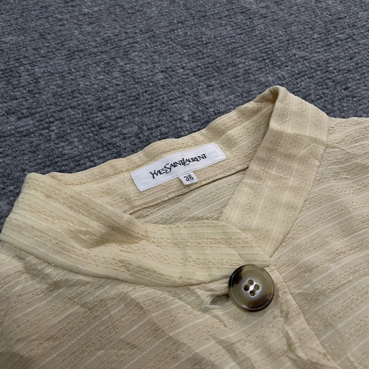 Yves Saint Laurent YSL Yves Saint Laurent Button Up Dress Shirt Streetwear Size XS / US 0-2 / IT 36-38 - 3 Thumbnail